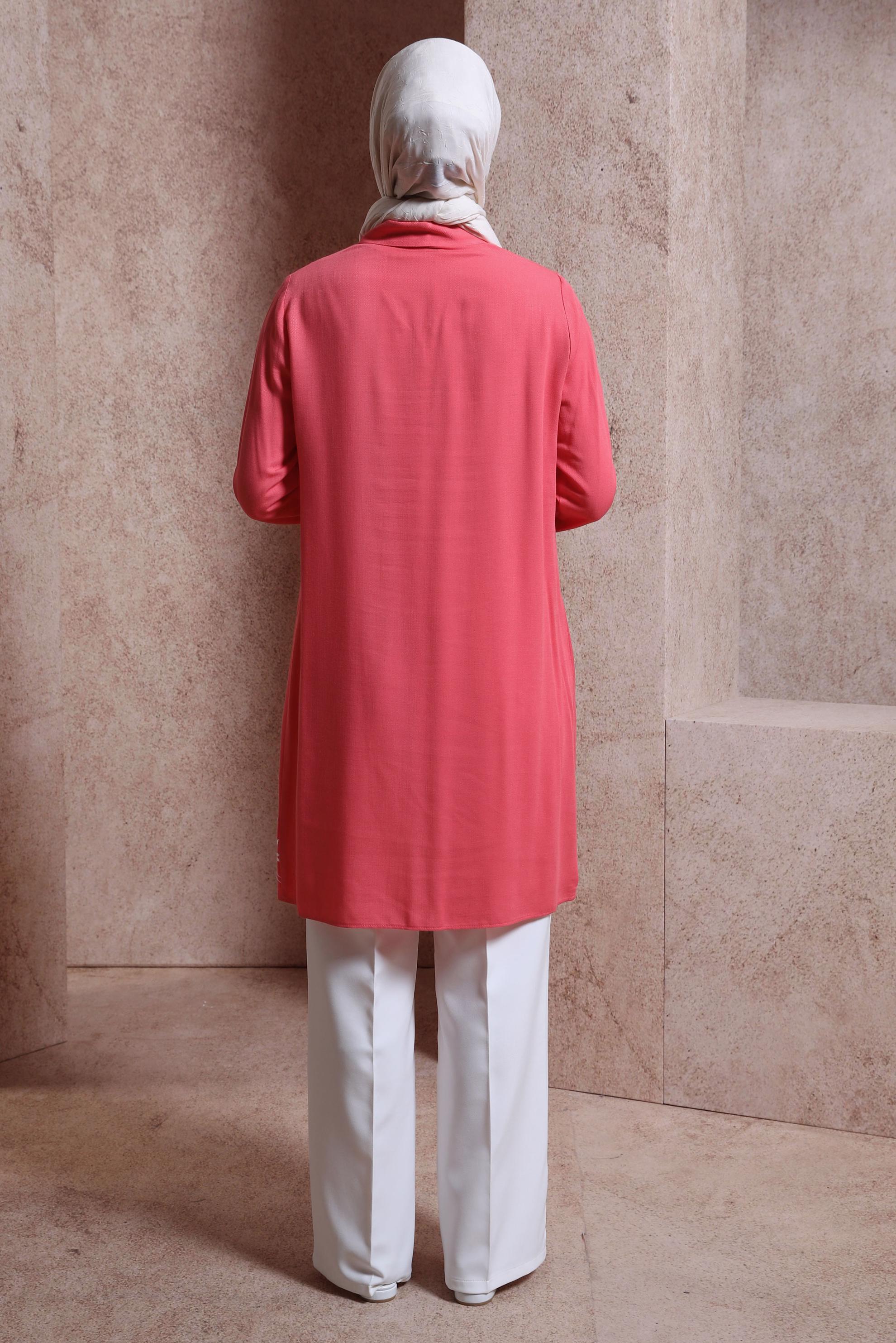 Tesettür giyim MERCAN NAKIŞ DETAYLI DÜĞMELİ TUNİK 43807