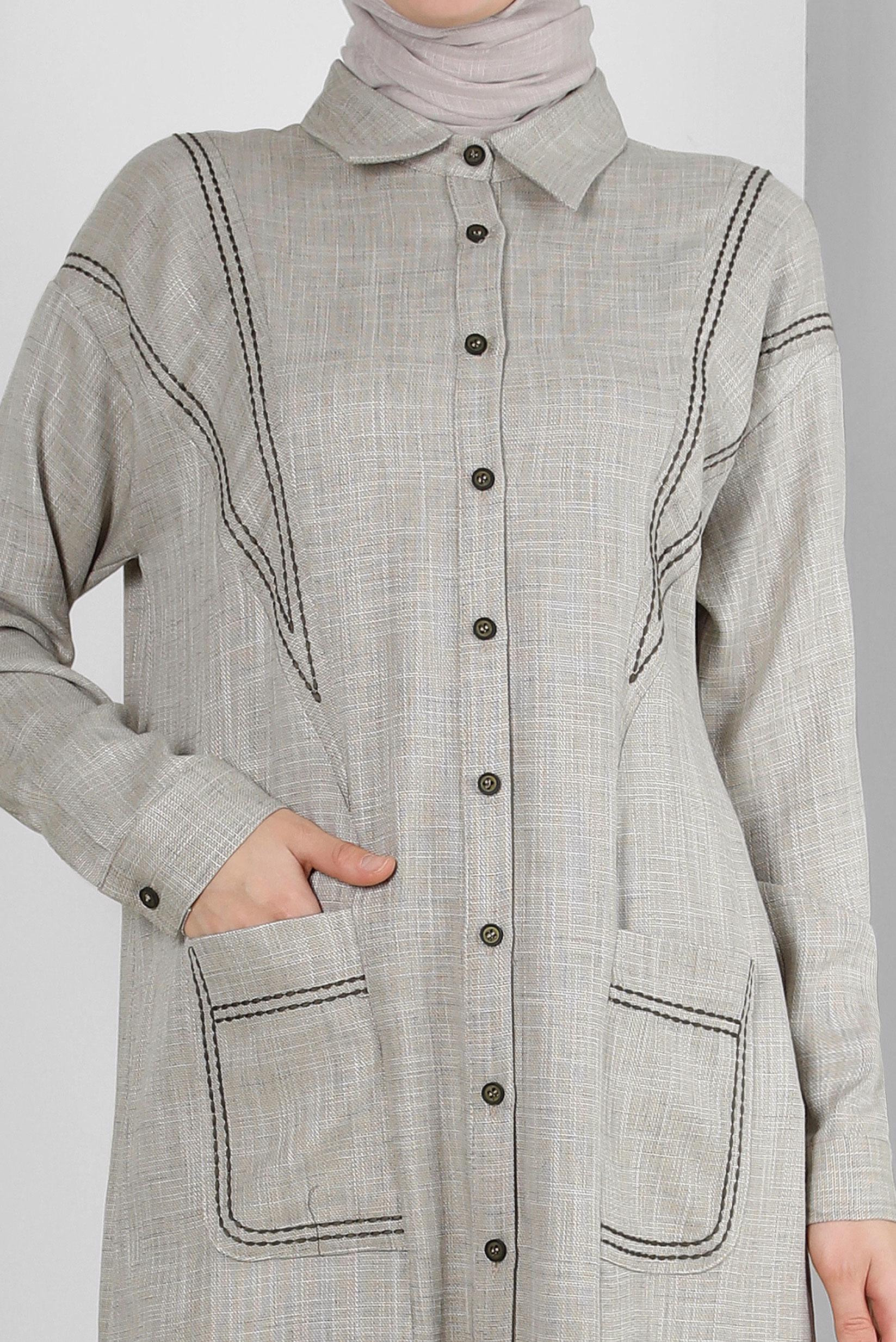 Tesettür giyim HAKİ DİKİŞ DETAYLI CEPLİ DÜĞMELİ TUNİK 43808 