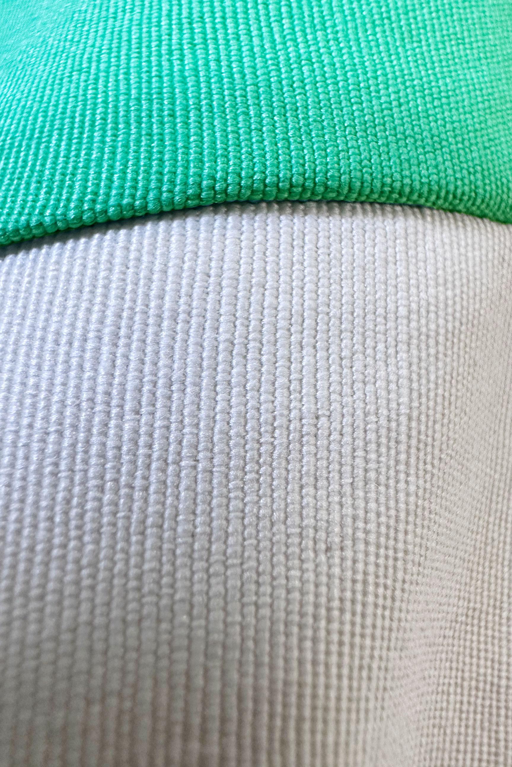 Tesettür giyim YEŞİL İKİ RENKLİ BELİ BÜZGÜLÜ TUNİK 43810