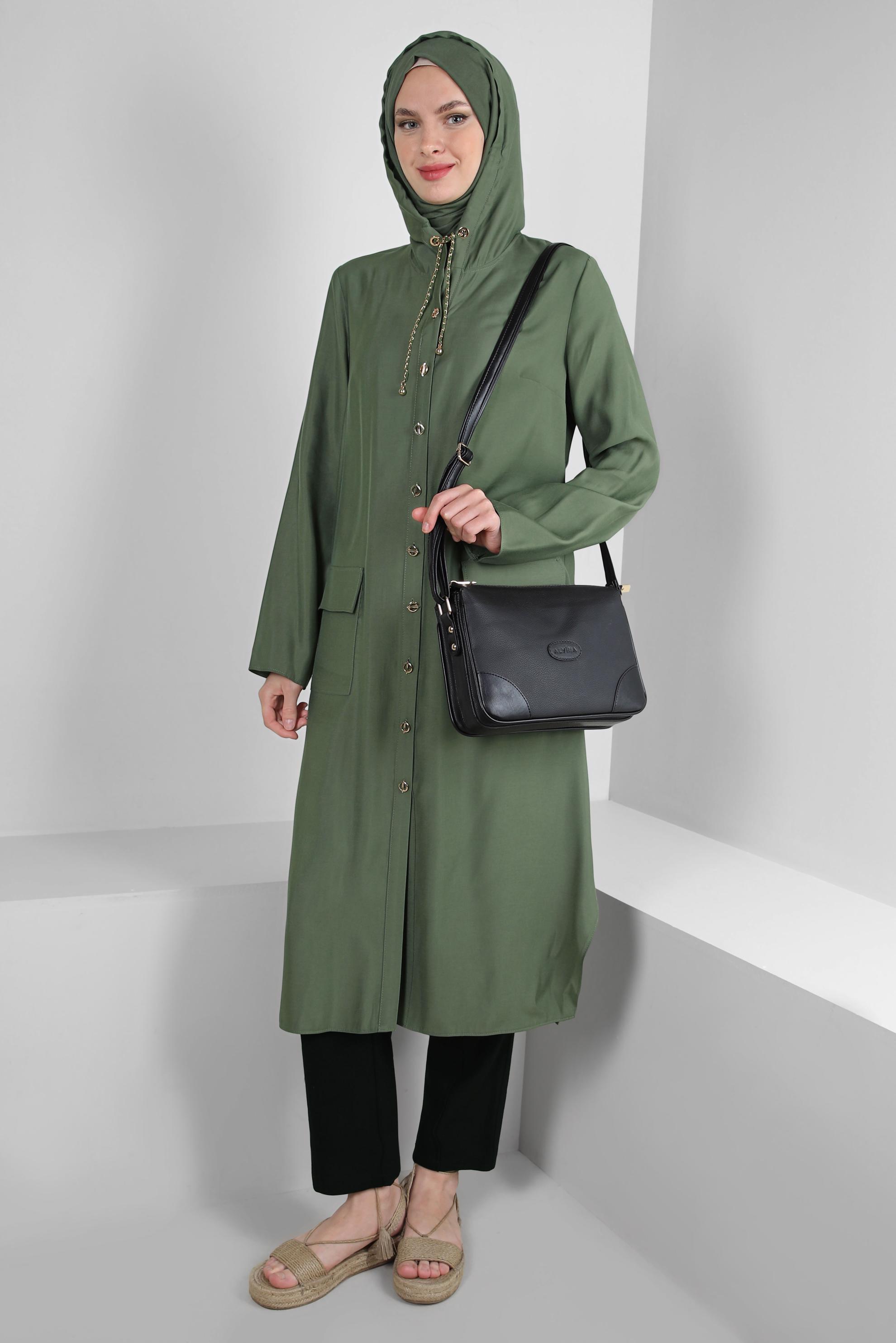 Tesettür giyim HAKİ KAPÜŞONU BÜZMELİ DÜĞMELİ TUNİK 43814