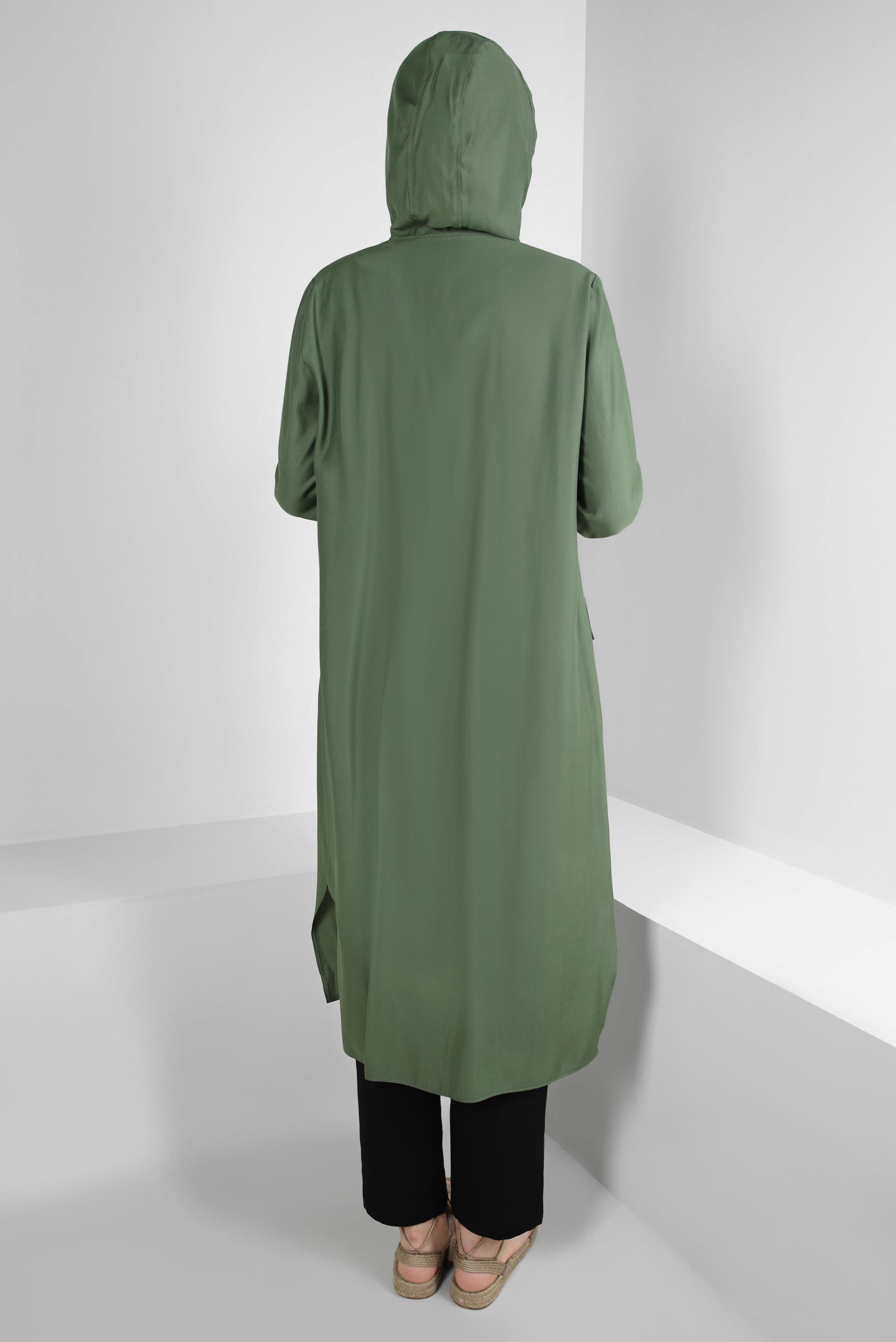 Tesettür giyim HAKİ KAPÜŞONU BÜZMELİ DÜĞMELİ TUNİK 43814