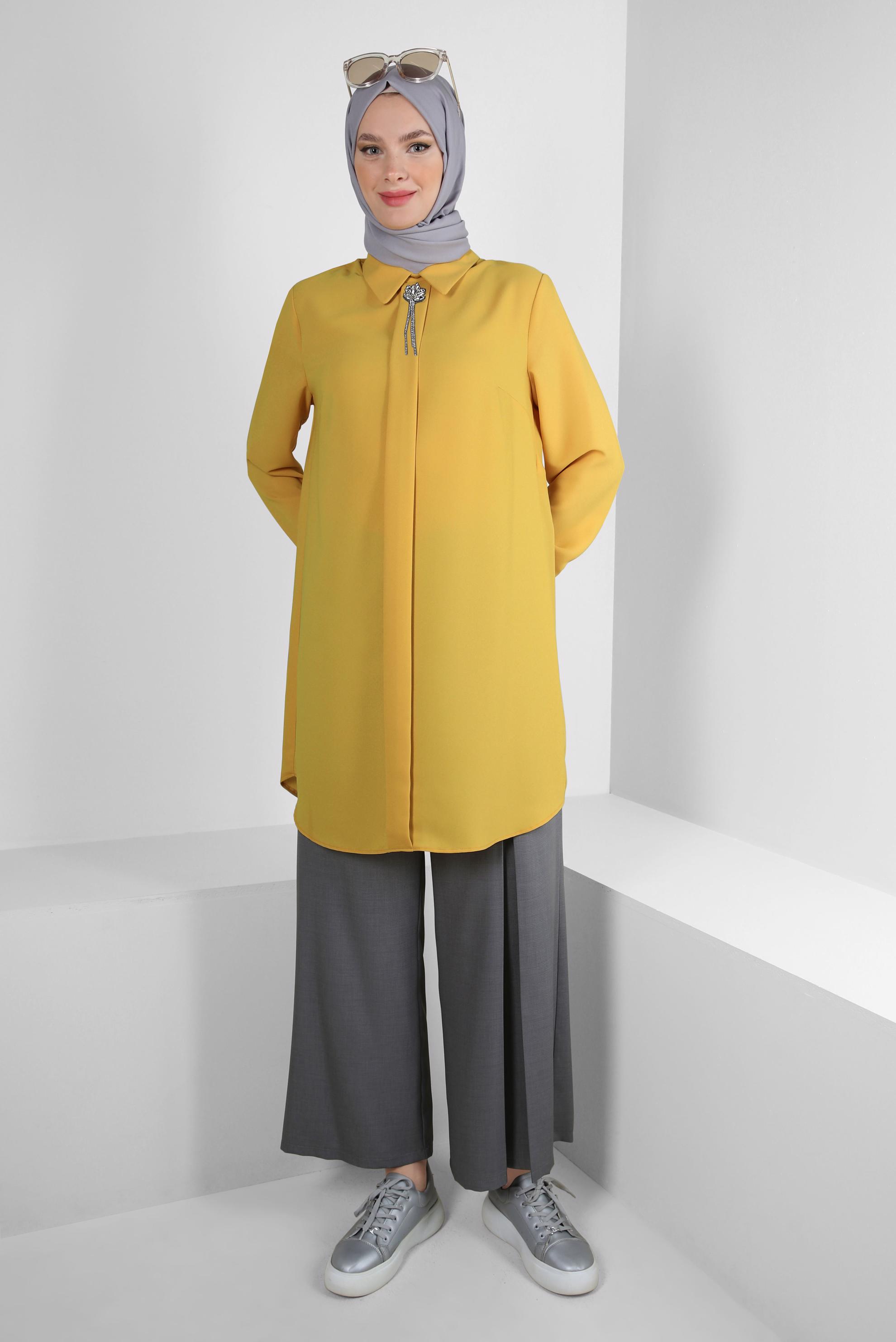 Tesettür giyim SARI TAŞ DETAYLI DÜZ TUNİK 43816