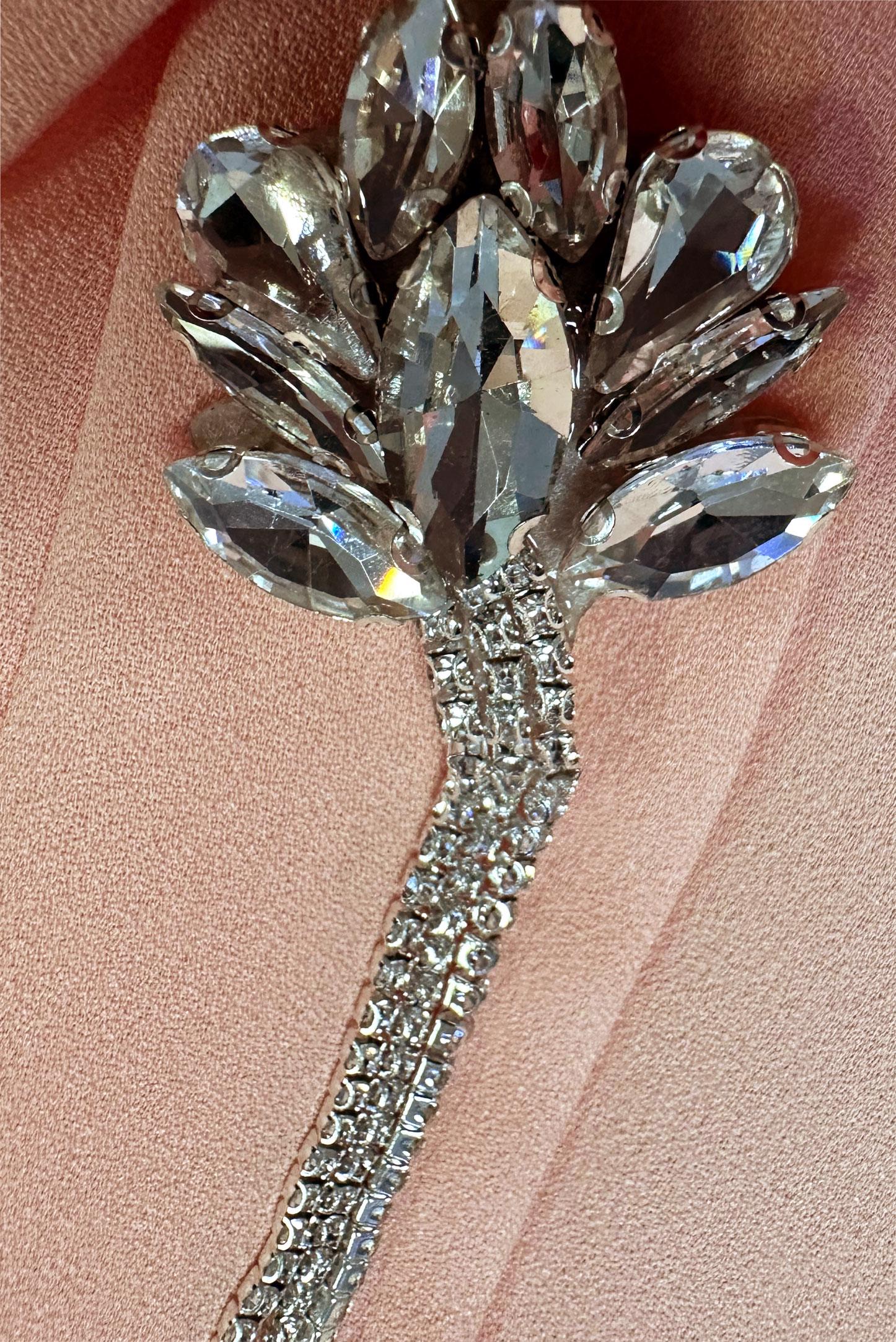 Tesettür giyim PEMBE TAŞ DETAYLI DÜZ TUNİK 43816