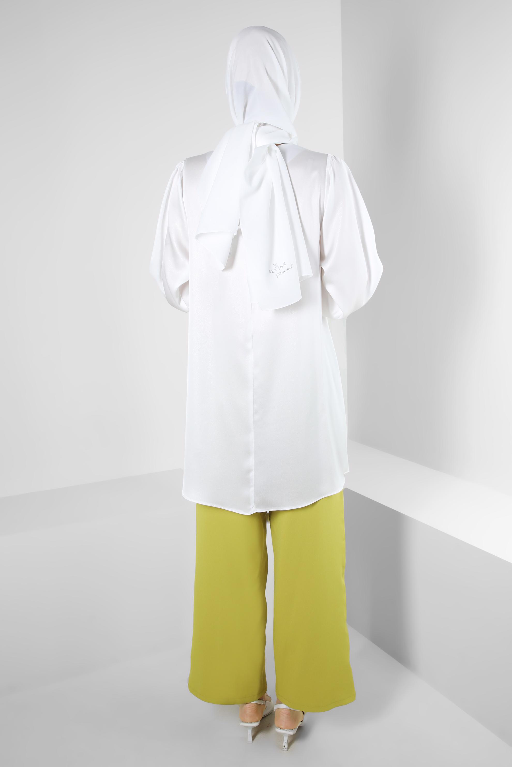 Tesettür giyim BEYAZ YAKA DETAYLI SİMLİ TUNİK 43818