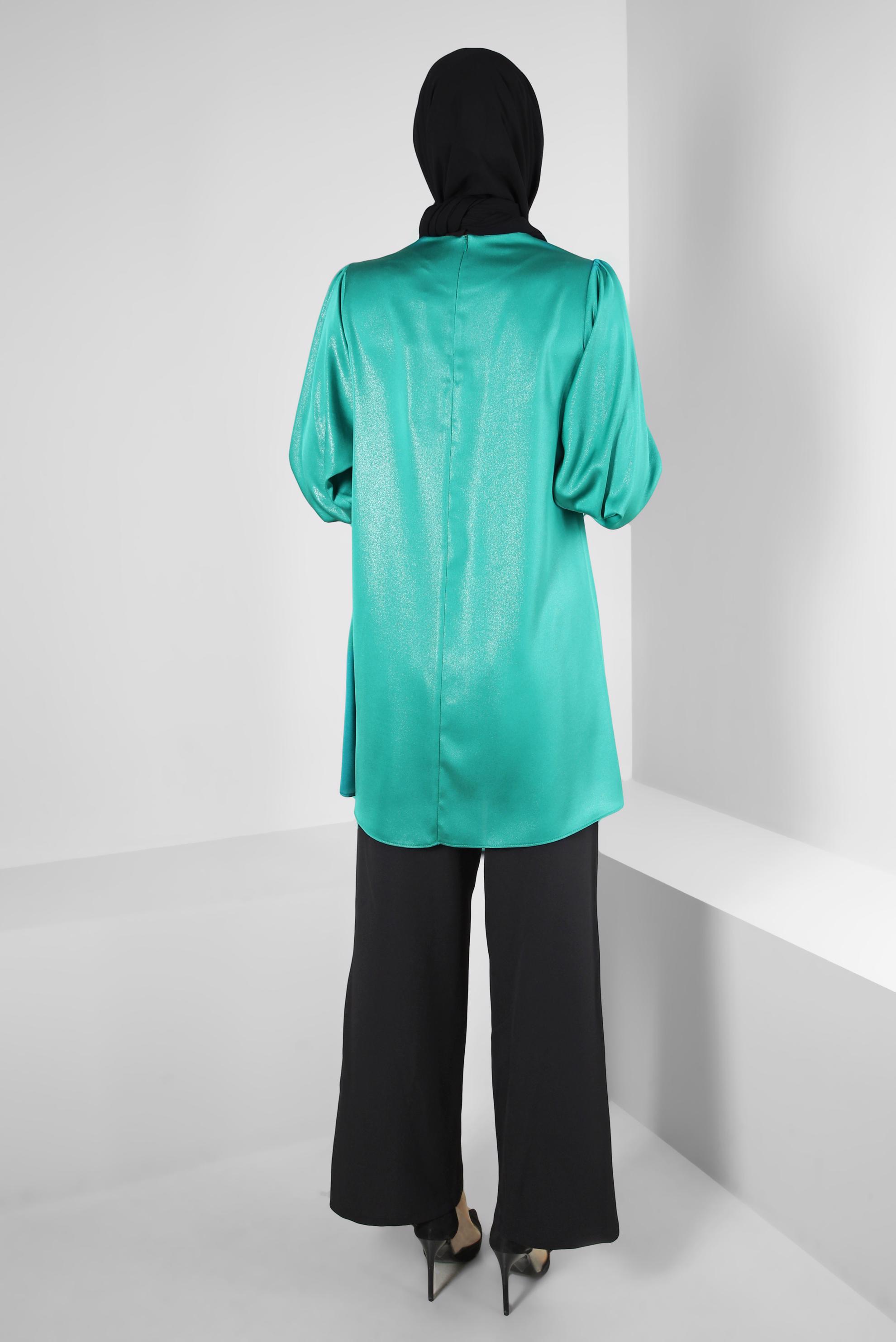 Tesettür giyim YEŞİL YAKA DETAYLI SİMLİ TUNİK 43818