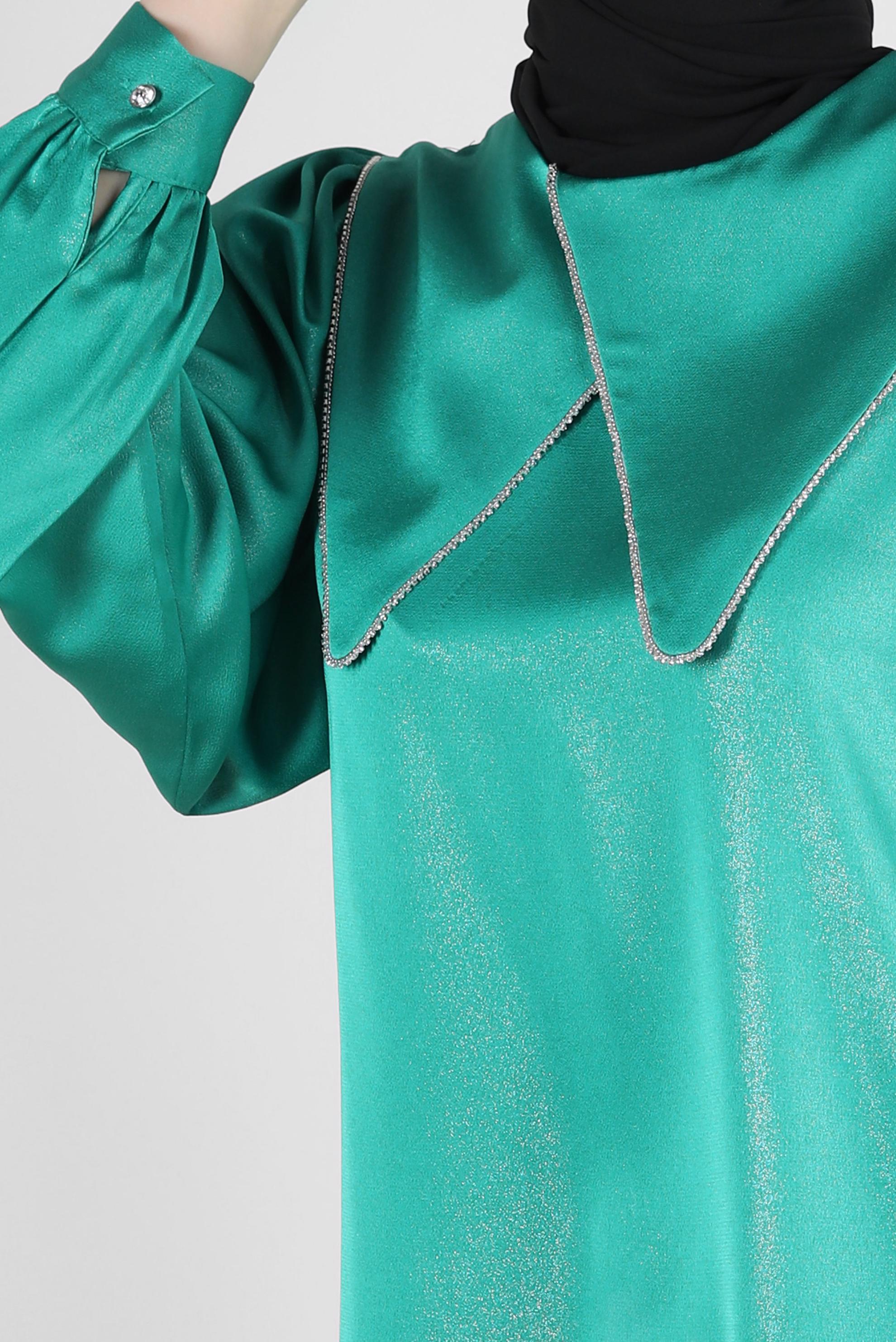 Tesettür giyim YEŞİL YAKA DETAYLI SİMLİ TUNİK 43818