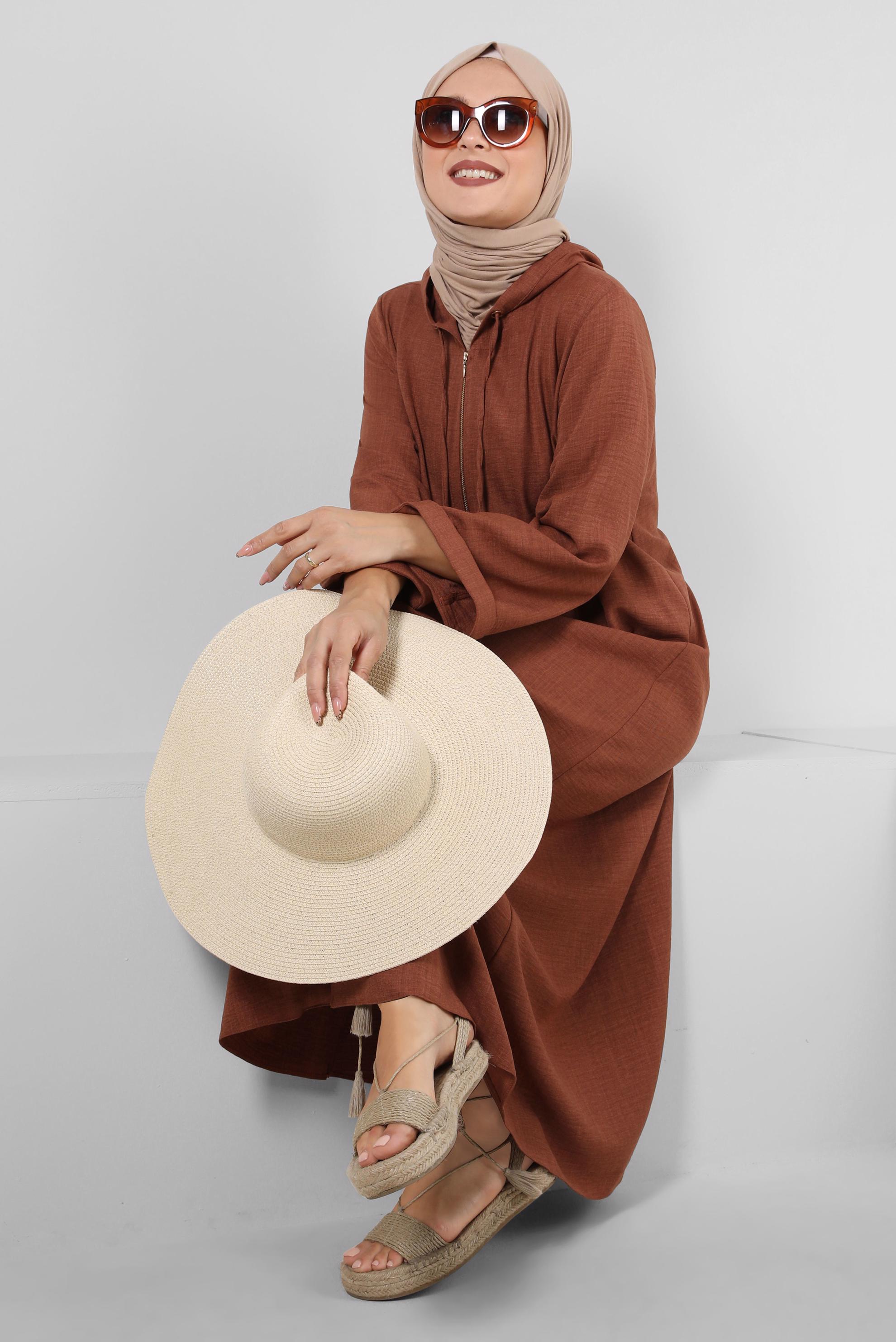 Tesettür giyim TABA KAPÜŞONLU ARKASI BAĞLAMA DETAYLI KAP 43830