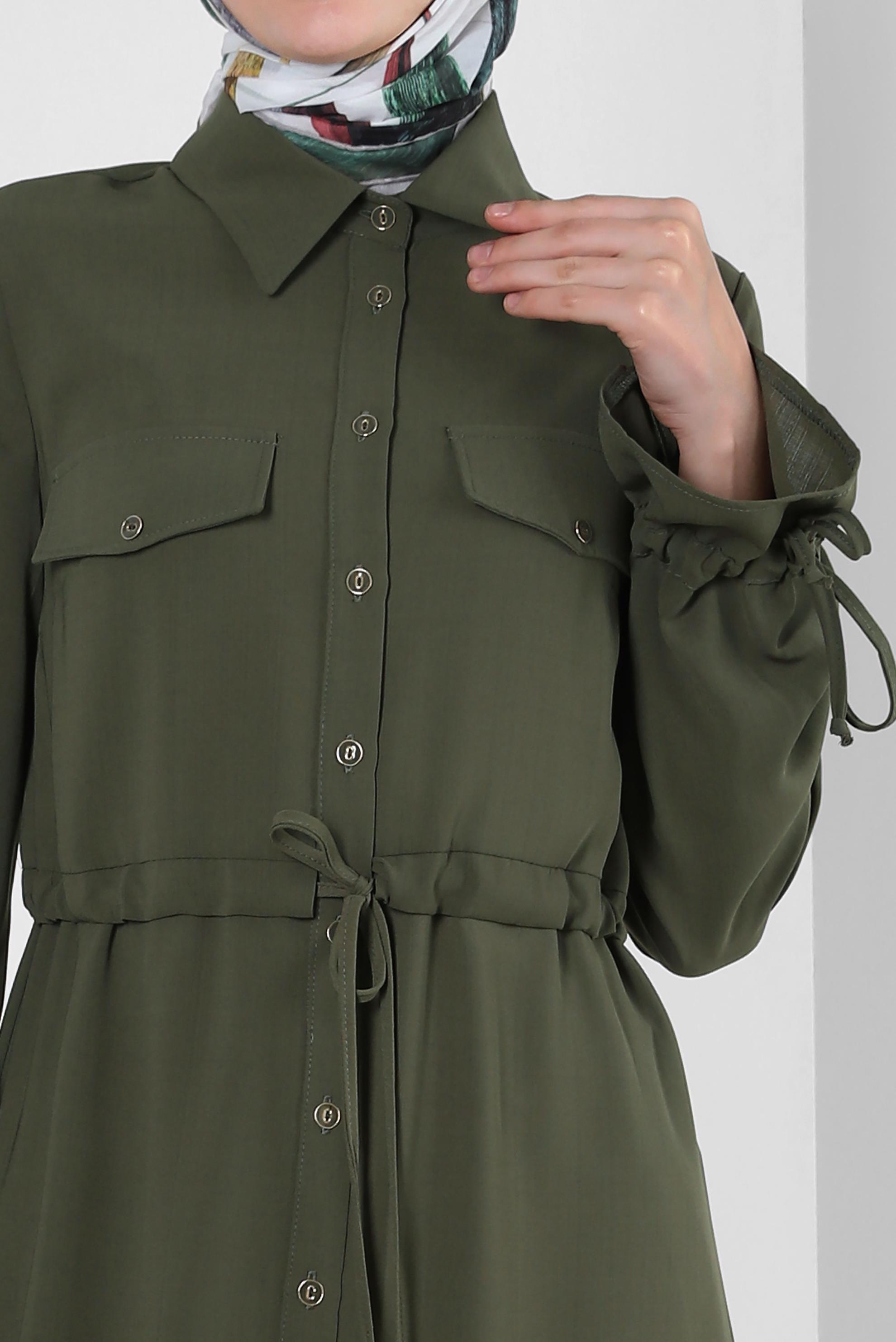 Tesettür giyim HAKİ MANŞETLERİ BÜZGÜLÜ DÜĞMELİ TUNİK 43831