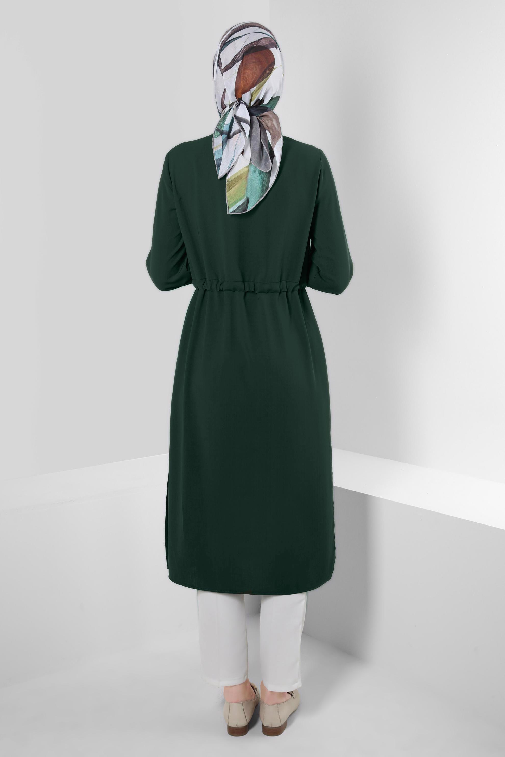 Tesettür giyim HAKİ MANŞETLERİ BÜZGÜLÜ DÜĞMELİ TUNİK 43831