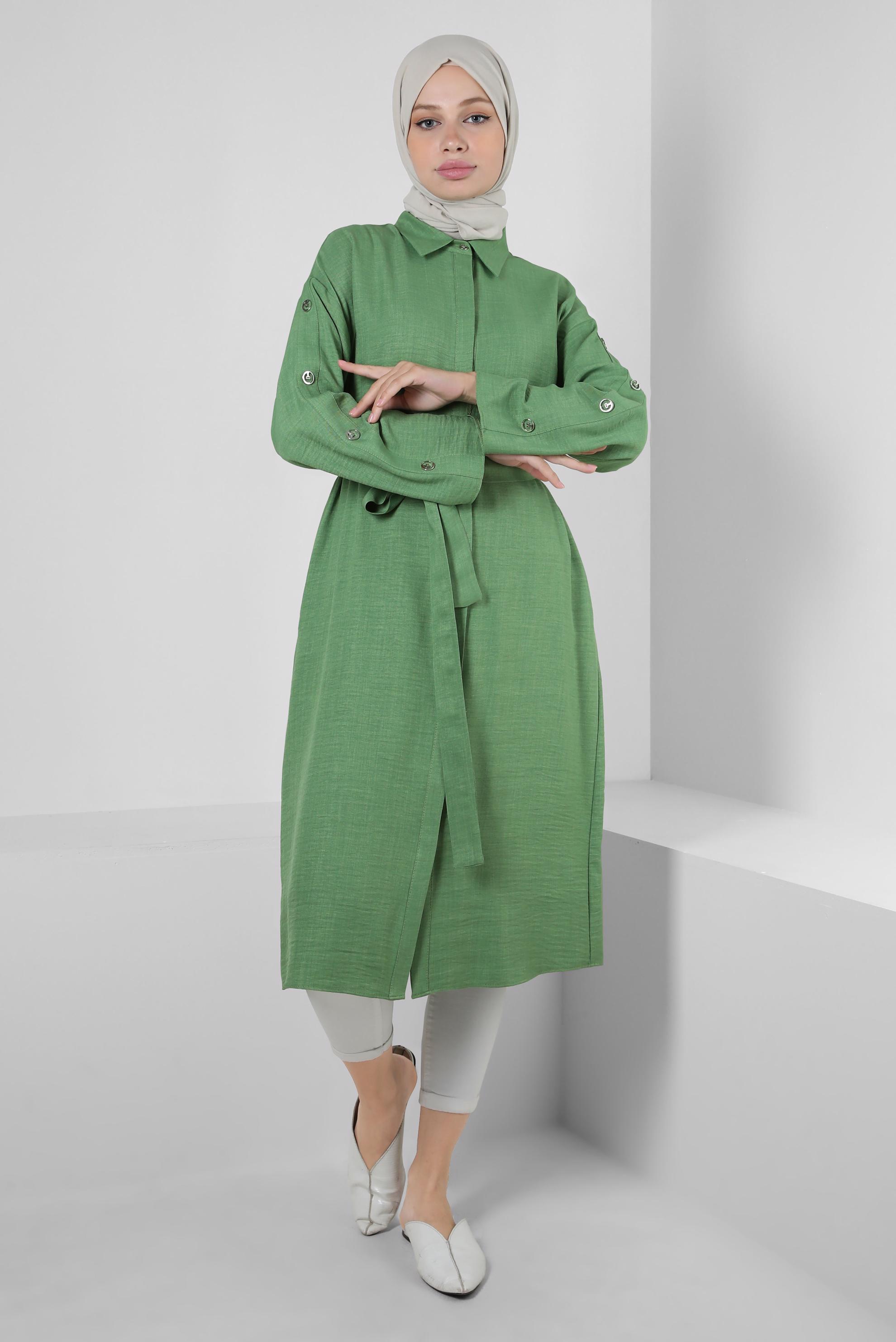 Tesettür giyim YEŞİL KUŞAKLI DÜĞME DETAYLI TUNİK 43835