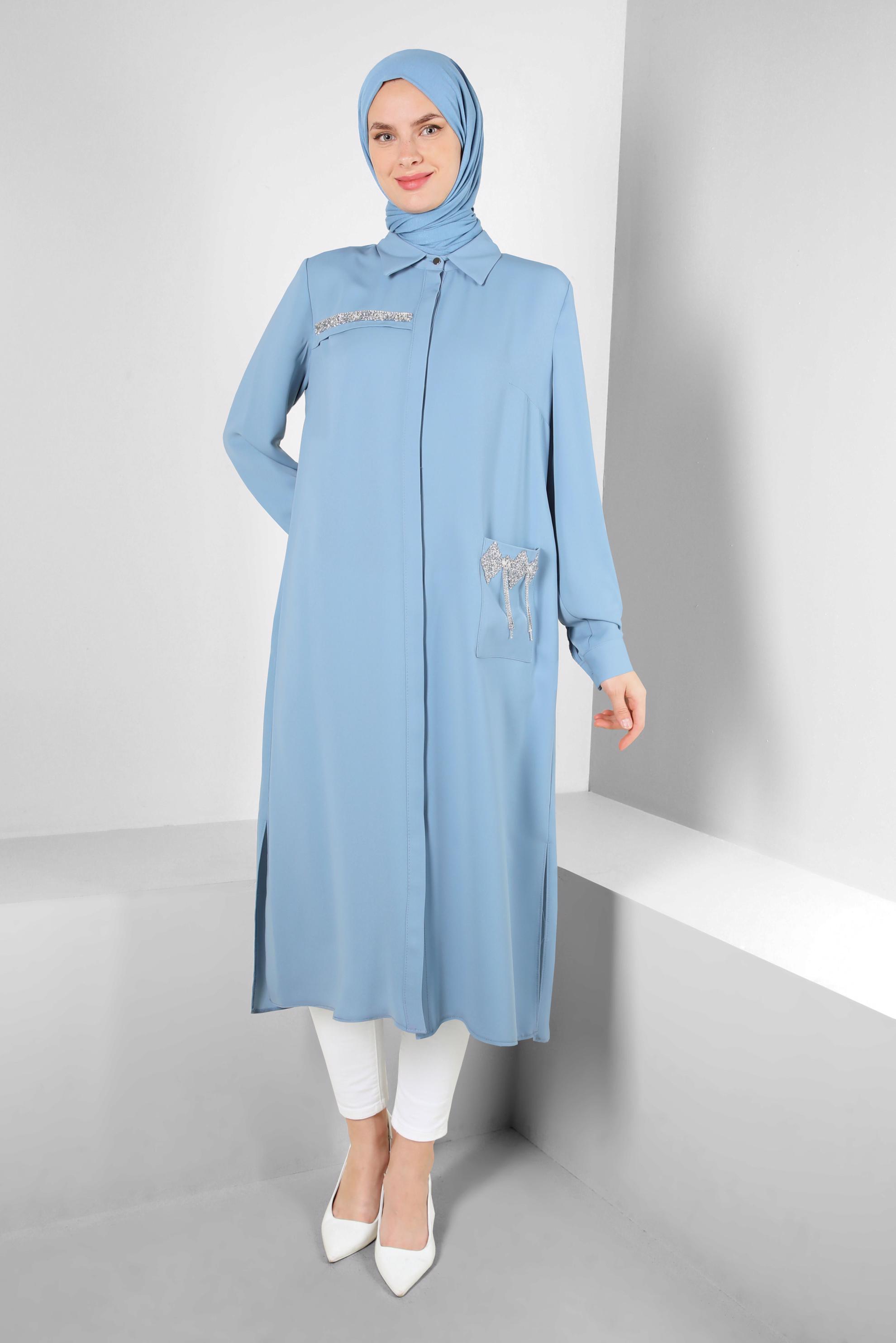 Tesettür giyim MAVİ GİZLİ PATLI TAŞ BASKILI CEPLİ TUNİK 43836