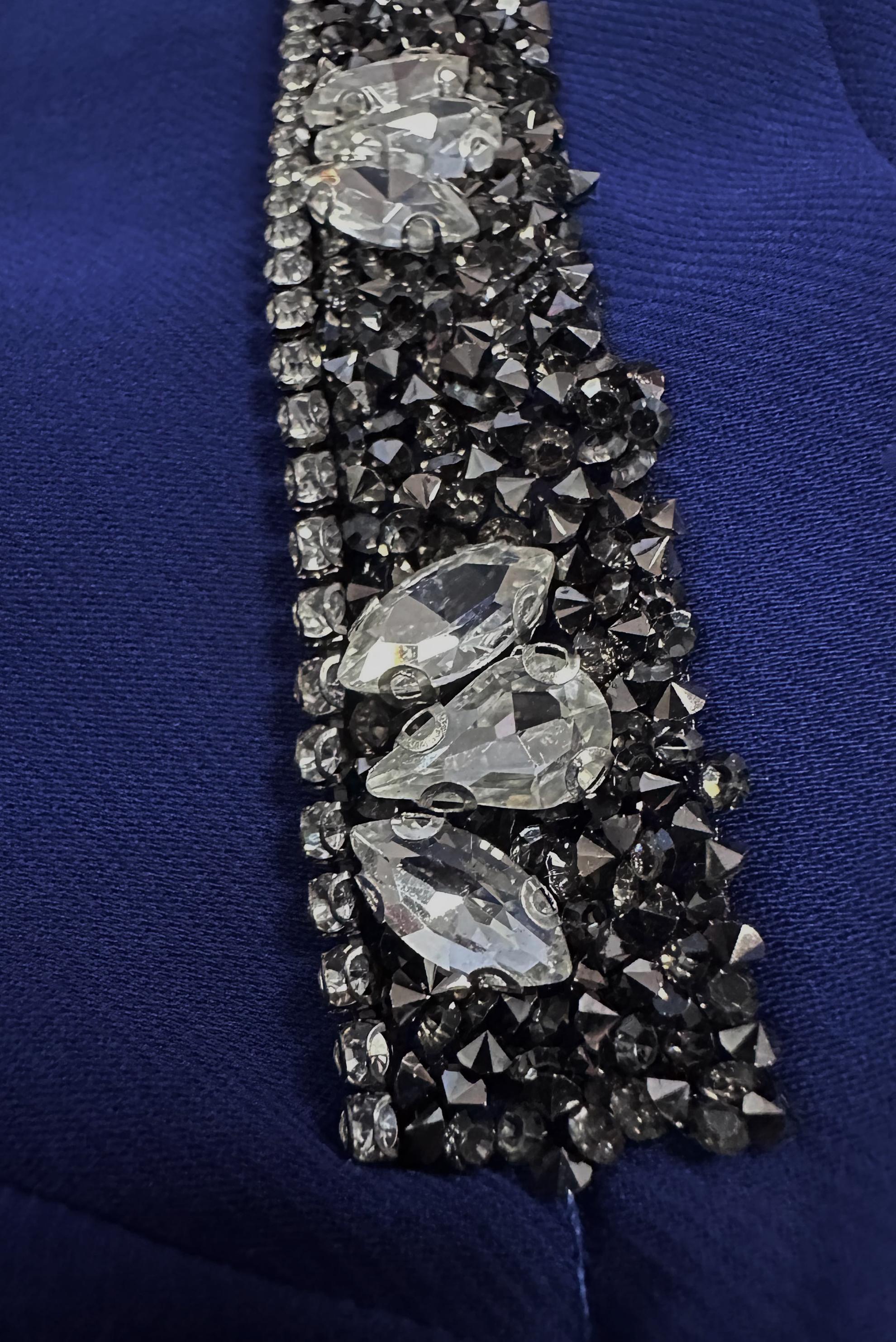 Tesettür giyim LACİVERT GİZLİ PATLI TAŞ BASKILI CEPLİ TUNİK 43836