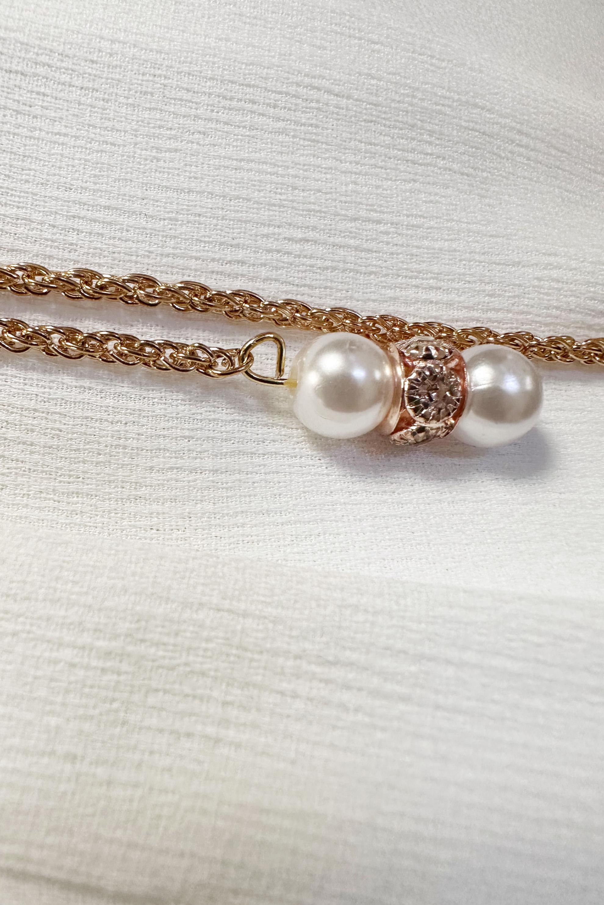 Tesettür giyim BEYAZ ZİNCİR DETAYLI DÜZ TUNİK 43837