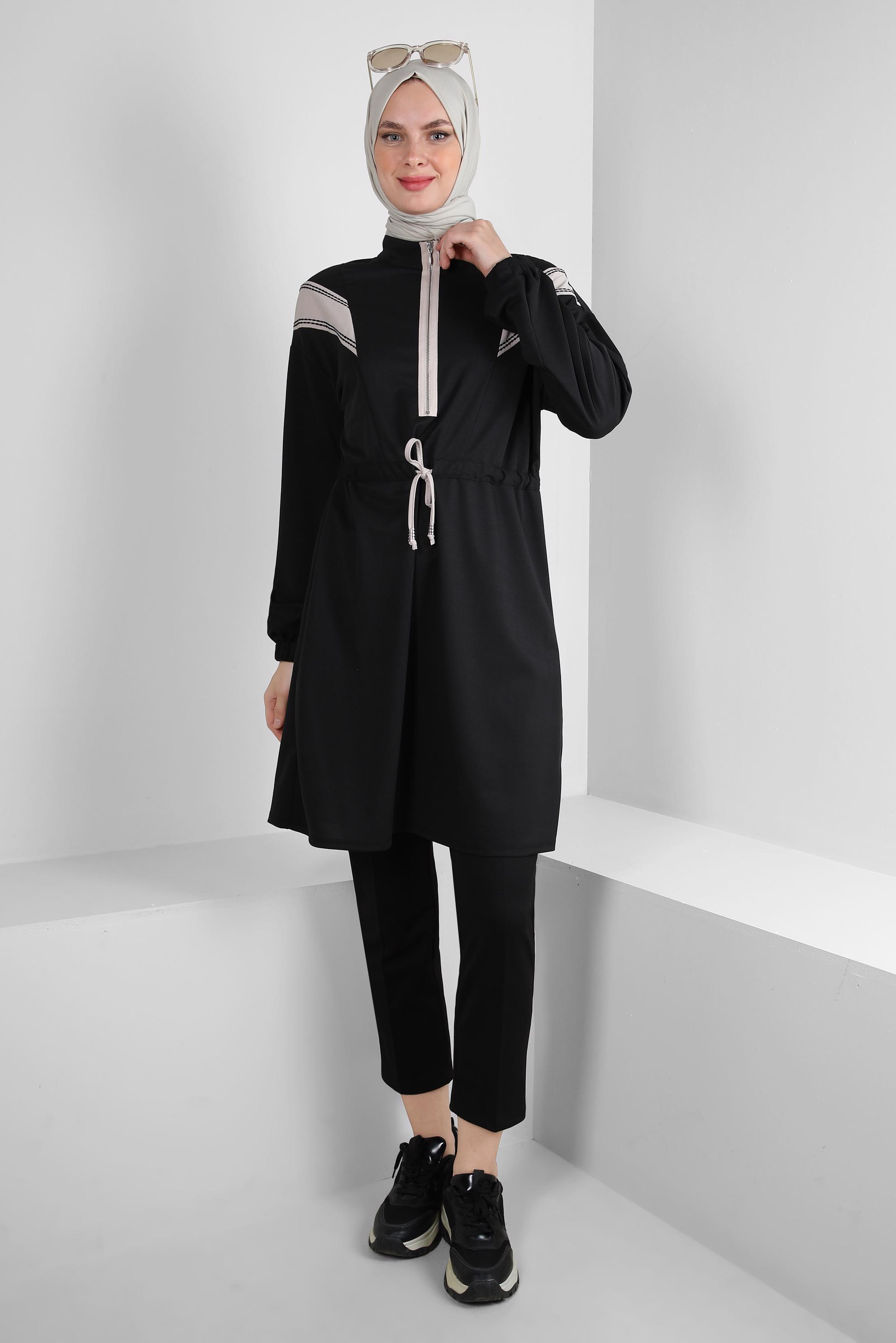 Tesettür giyim SİYAH ŞERİT DETAYLI BELİ BÜZGÜLÜ TUNİK 43840	