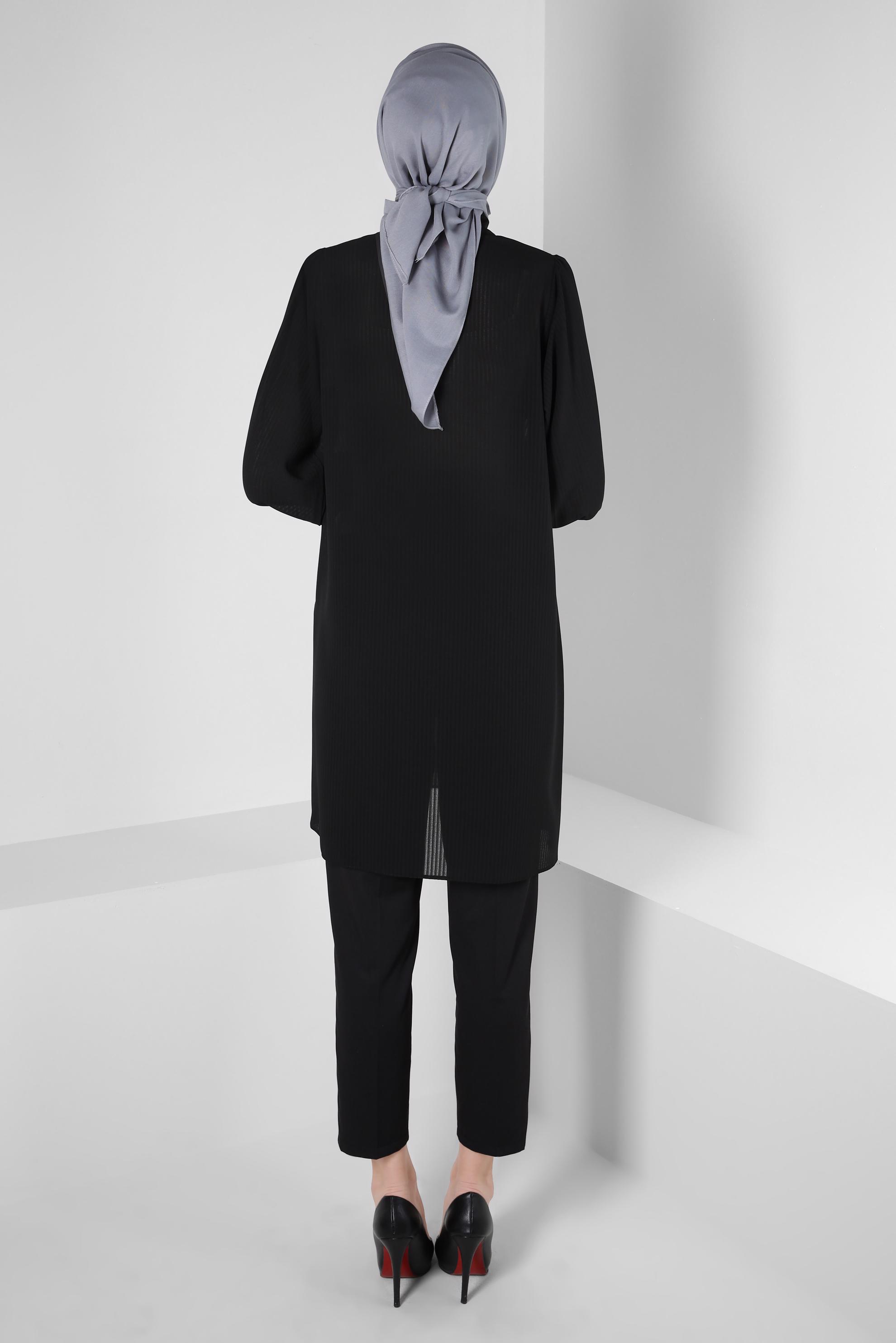 Tesettür giyim SİYAH TAŞ ŞERİTLİ FIRFIR DETAYLI TUNİK 43856