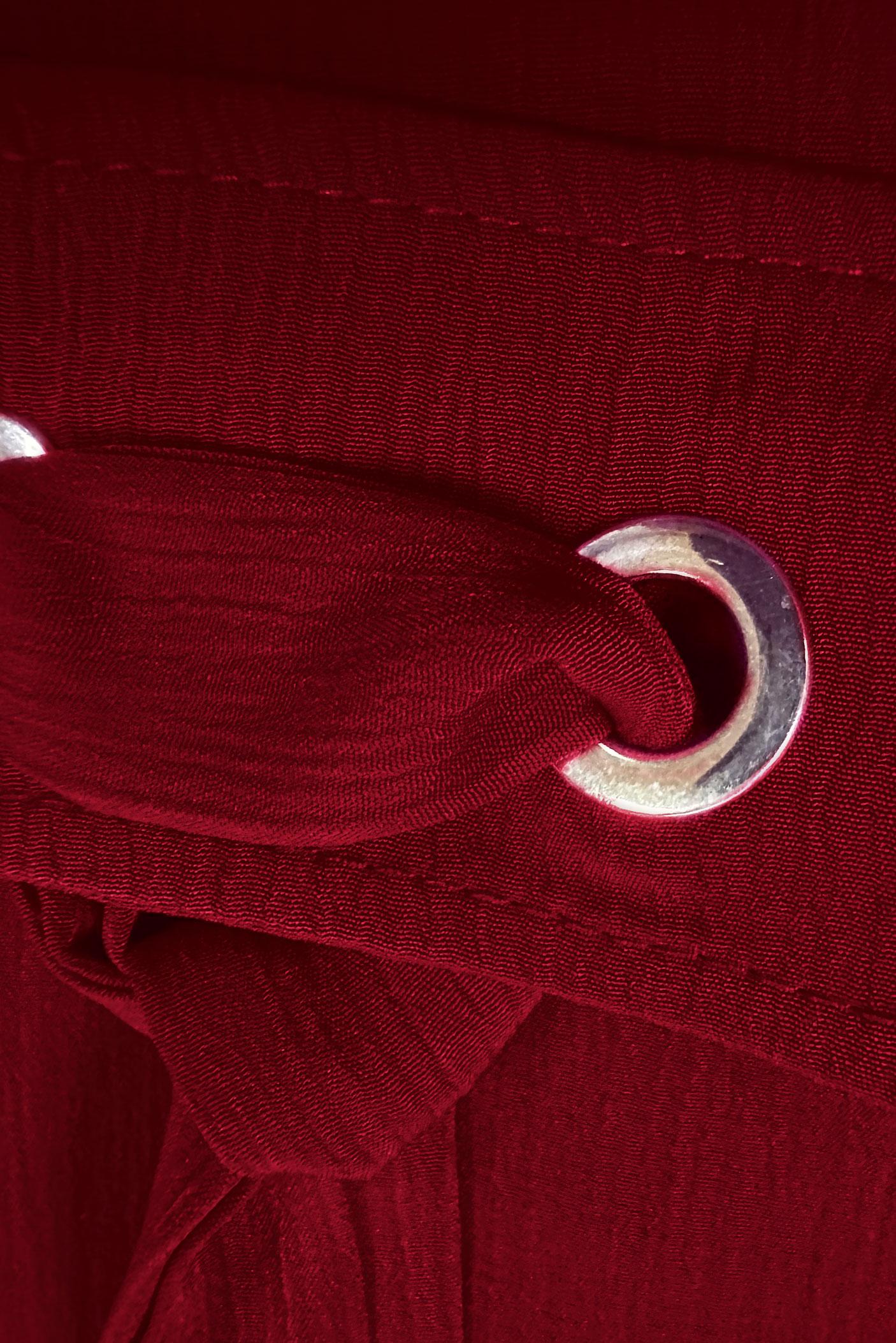 Tesettür giyim BORDO DÜĞMELİ BAĞCIK DETAYLI TUNİK 43859