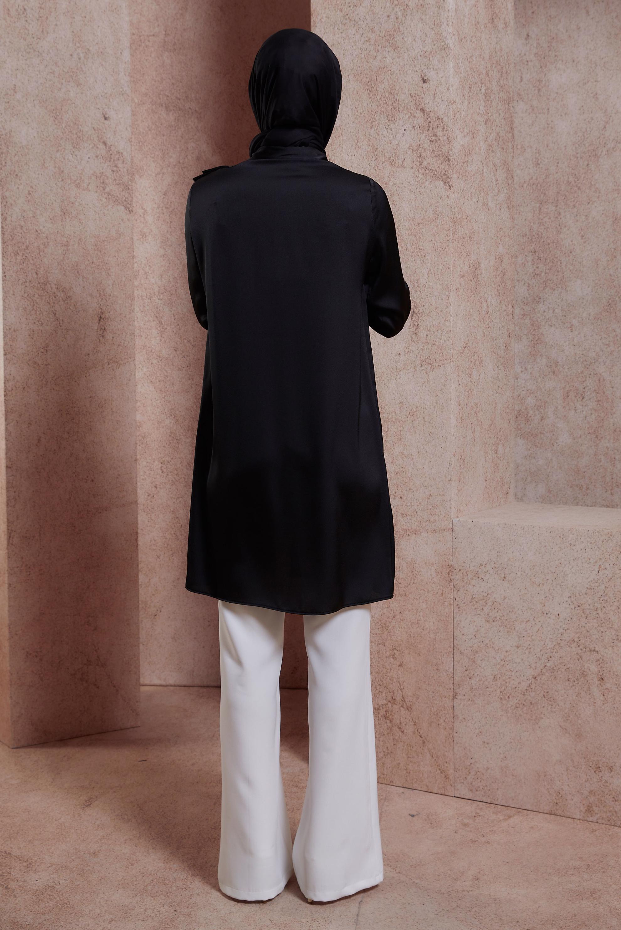 Tesettür giyim SİYAH FIRFIR DETAYLI SATEN TUNİK 43868