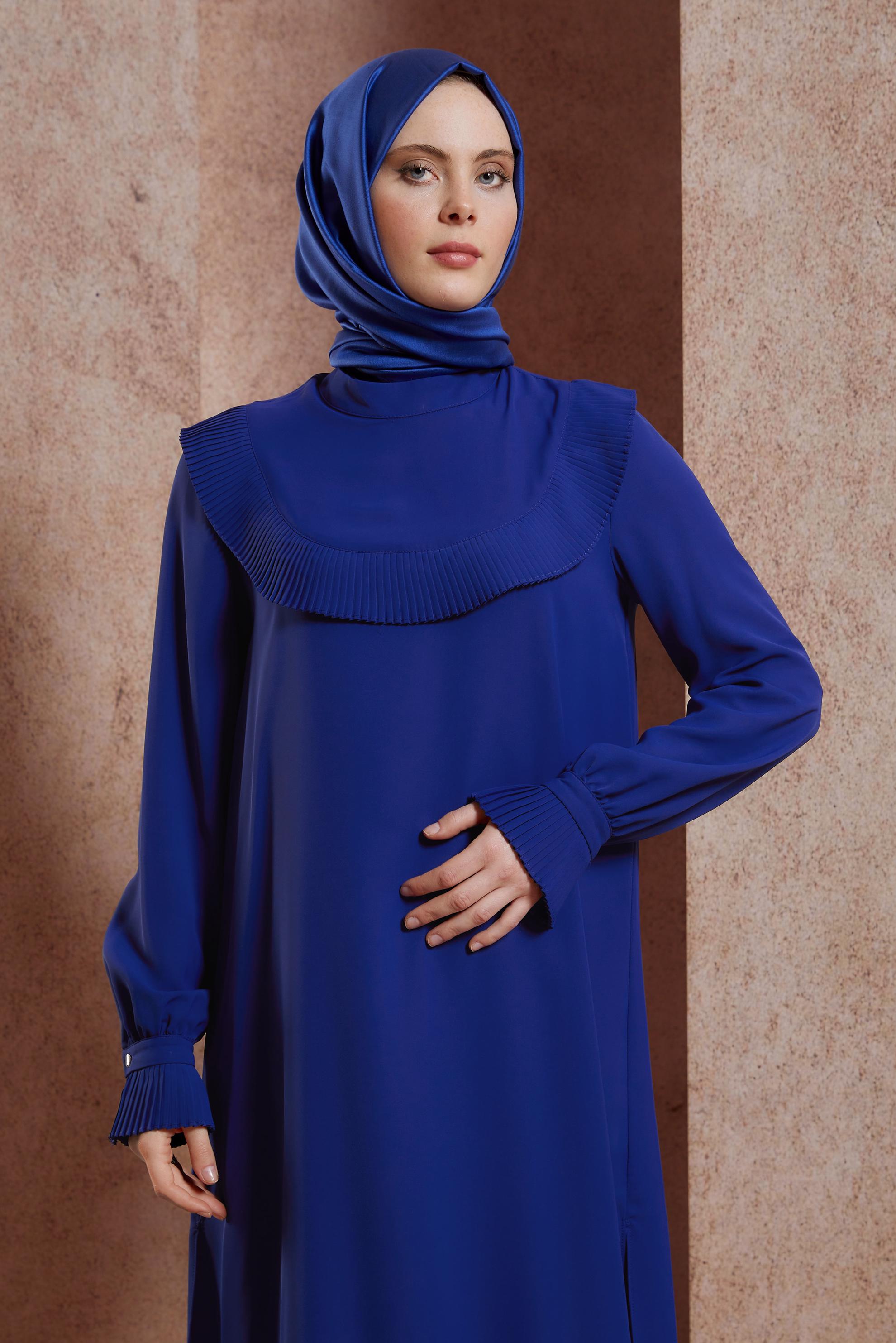 Tesettür giyim LACİVERT PİLİSE DETAYLI TUNİK 43889