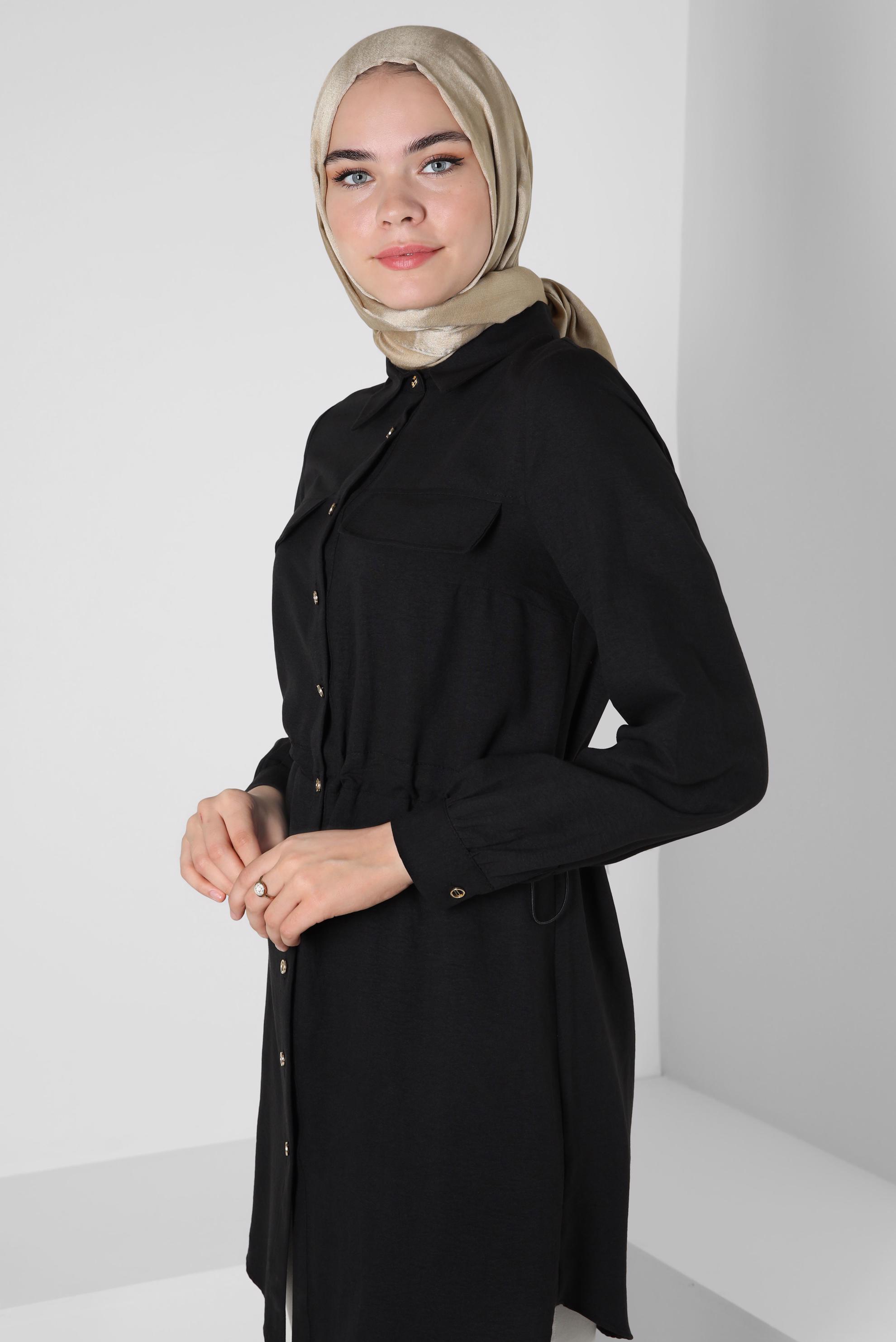 Tesettür giyim SİYAH BELİ BÜZGÜLÜ DÜĞMELİ TUNİK 43890
