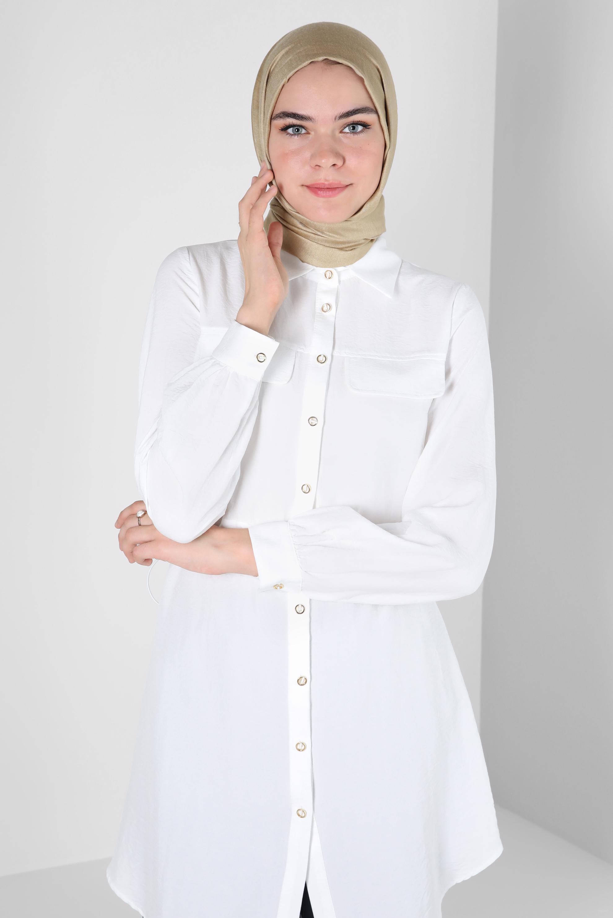 Tesettür giyim BEYAZ BELİ BÜZGÜLÜ DÜĞMELİ TUNİK 43890