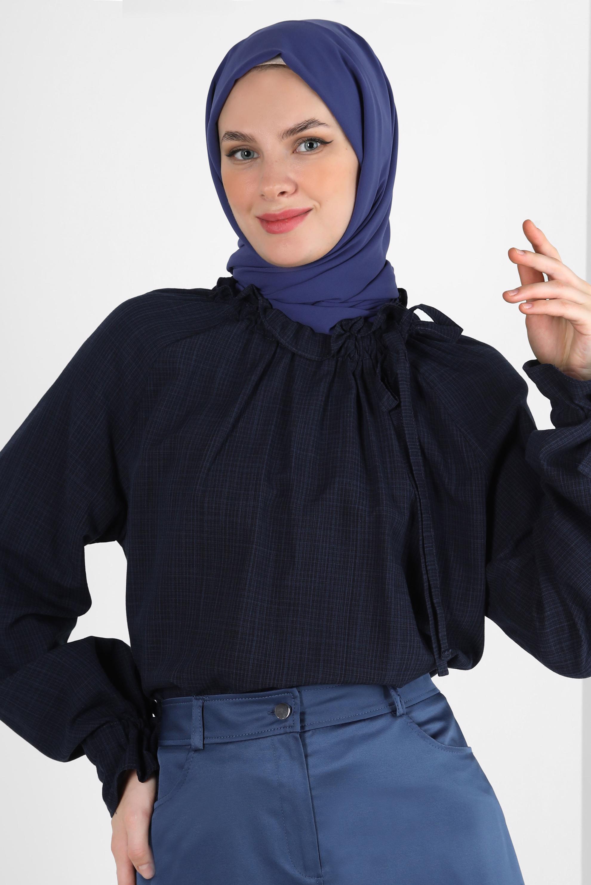 Tesettür giyim LACİVERT BÜZGÜLÜ BAĞLAMA DETAYLI TUNİK 43891