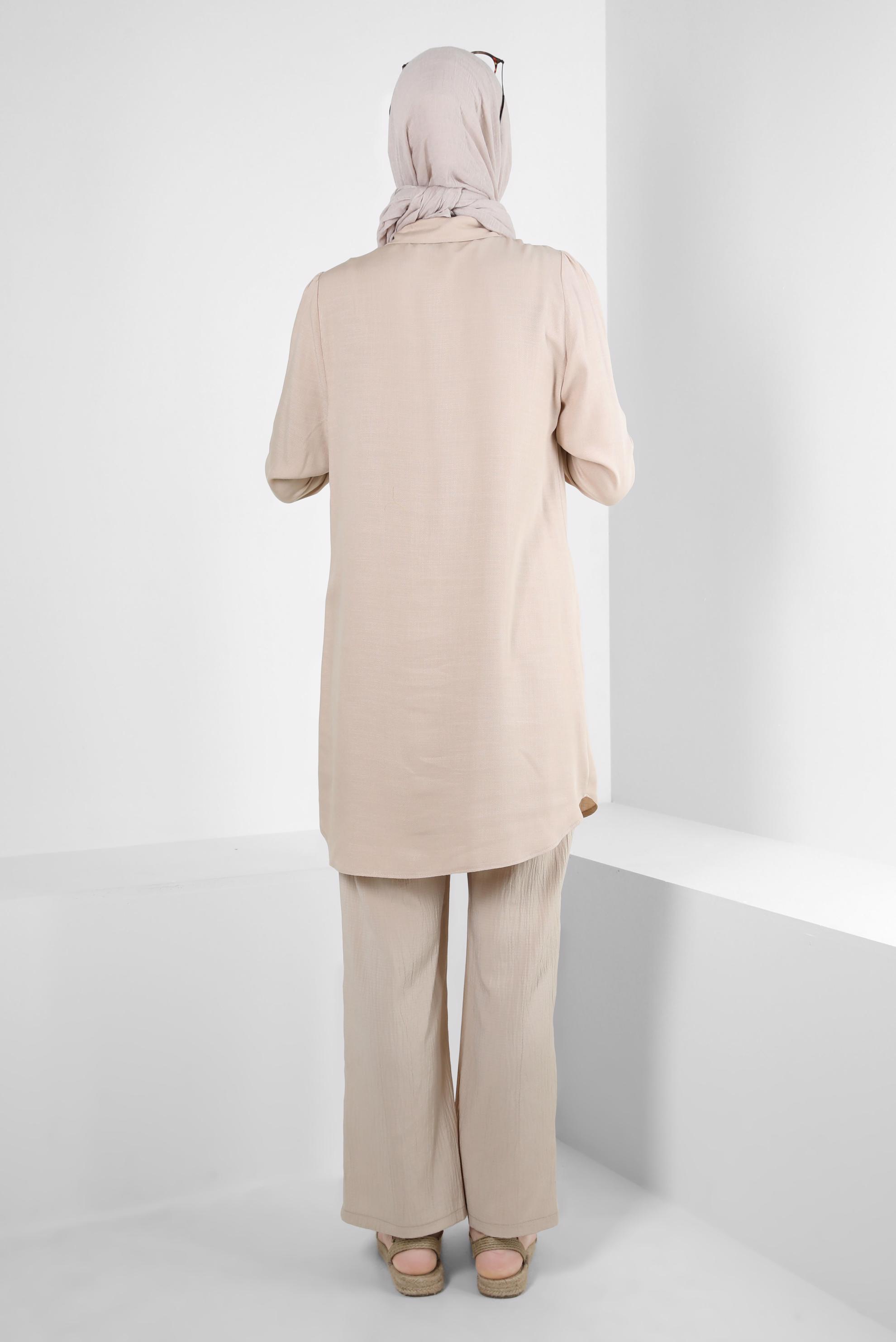 Tesettür giyim BEJ GÖMLEK YAKA DÜĞMELİ TUNİK 43892