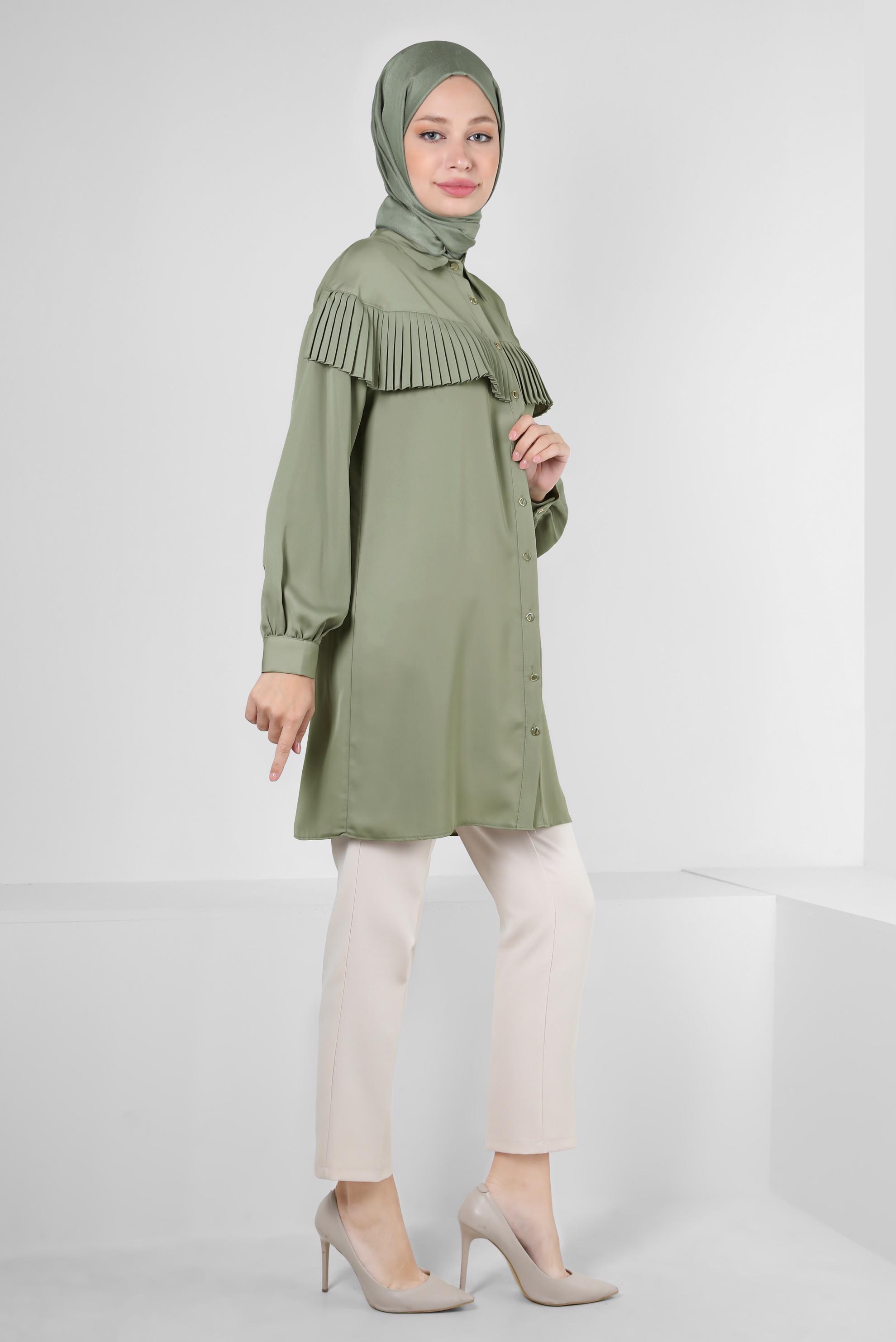 Tesettür giyim HAKİ MANŞETLERİ DÜĞMELİ FIRFIR DETAYLI TUNİK 43895