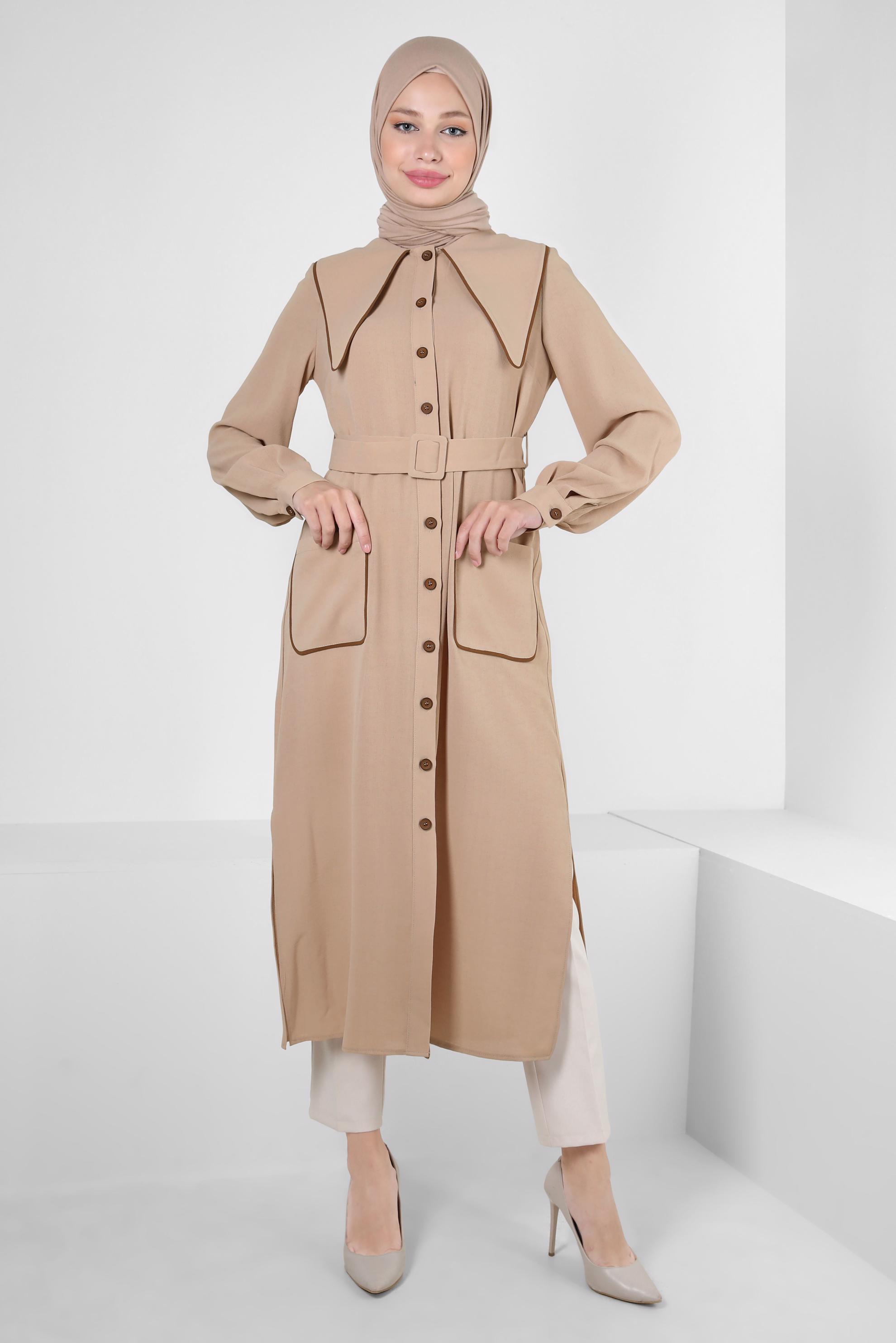 Tesettür giyim BEJ YAKA DETAYLI KEMERLİ CEPLİ TUNİK 43907