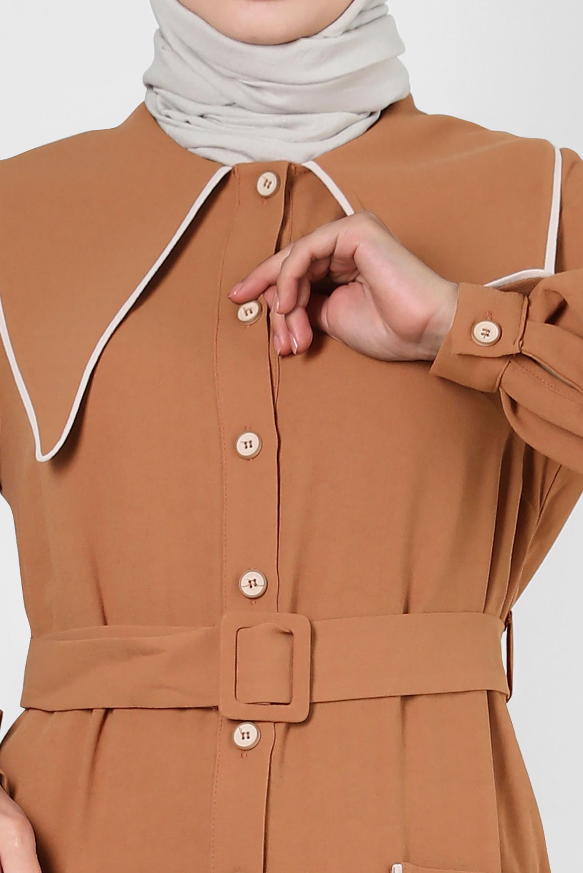 Tesettür giyim TURUNCU YAKA DETAYLI KEMERLİ CEPLİ TUNİK 43907