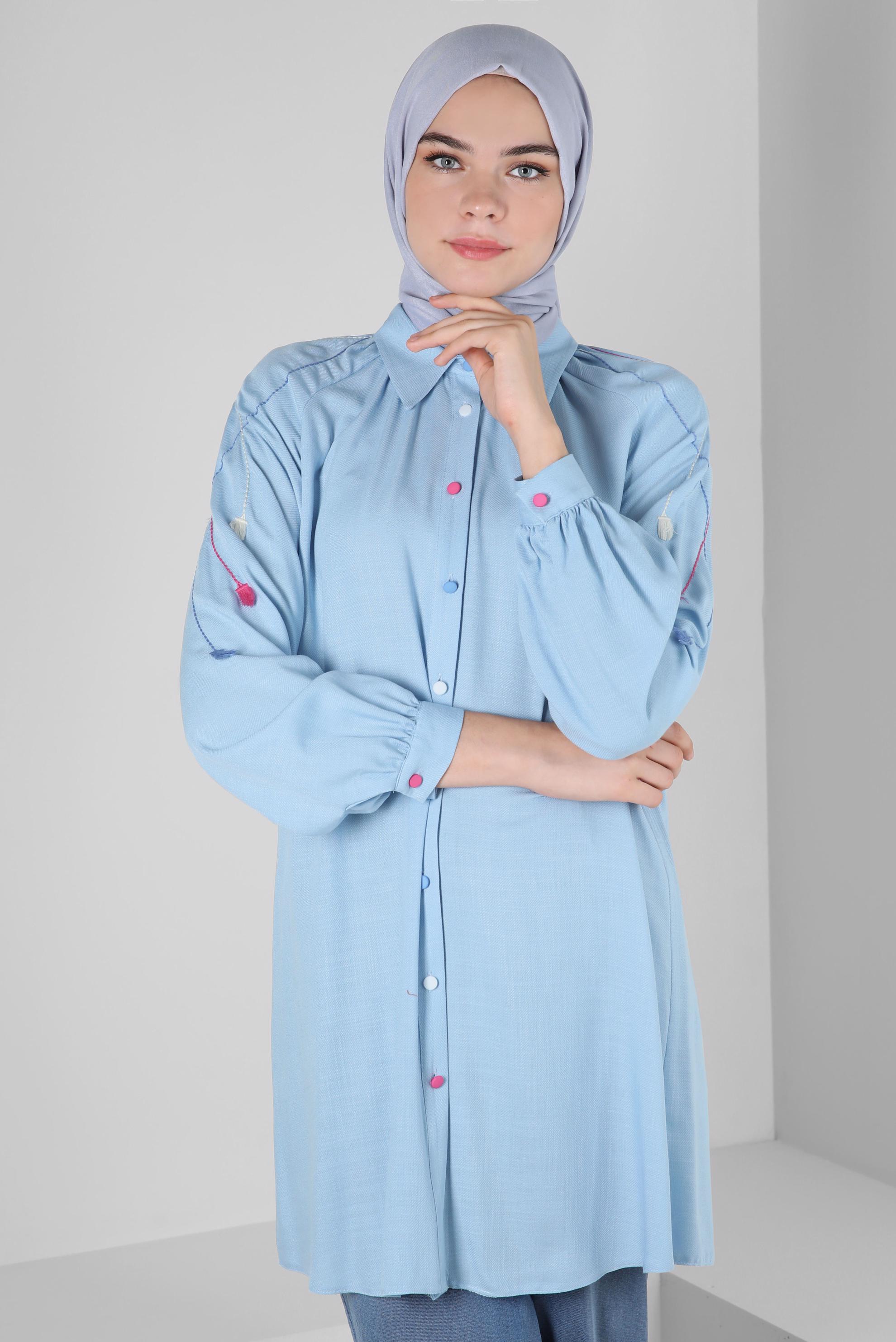 Tesettür giyim MAVİ PÜSKÜL DETAYLI DÜĞMELİ TUNİK 43913