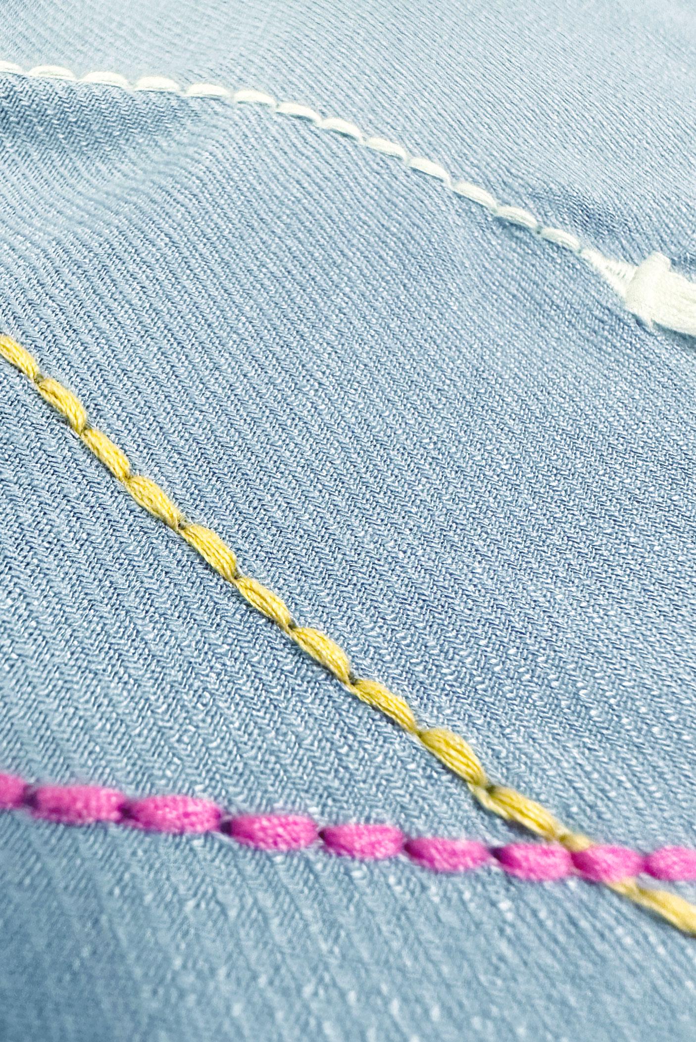 Tesettür giyim MAVİ PÜSKÜL DETAYLI DÜĞMELİ TUNİK 43913