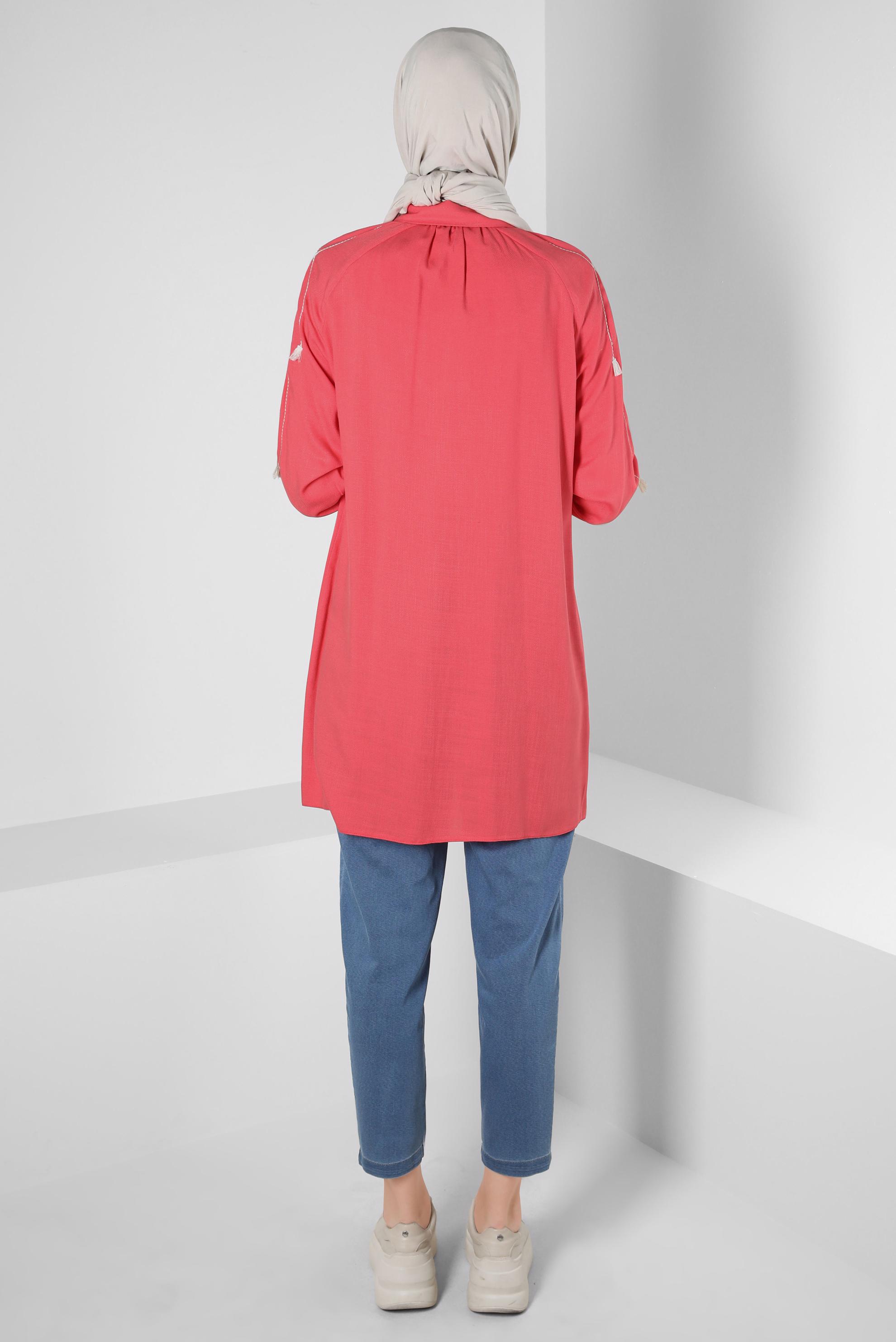 Tesettür giyim MERCAN PÜSKÜL DETAYLI DÜĞMELİ TUNİK 43913