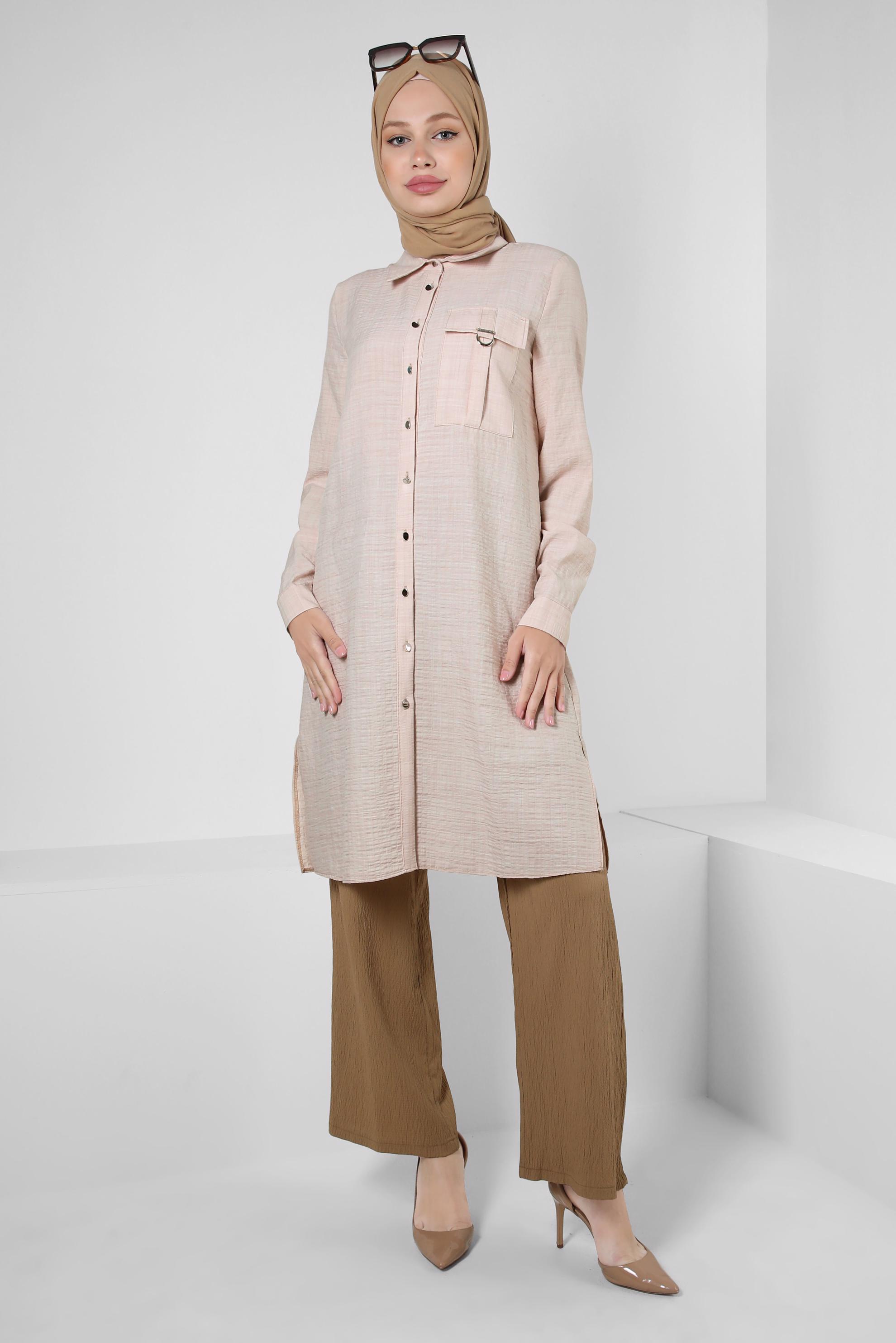 Tesettür giyim BEJ YANI YIRTMAÇLI DÜĞMELİ TUNİK 43919