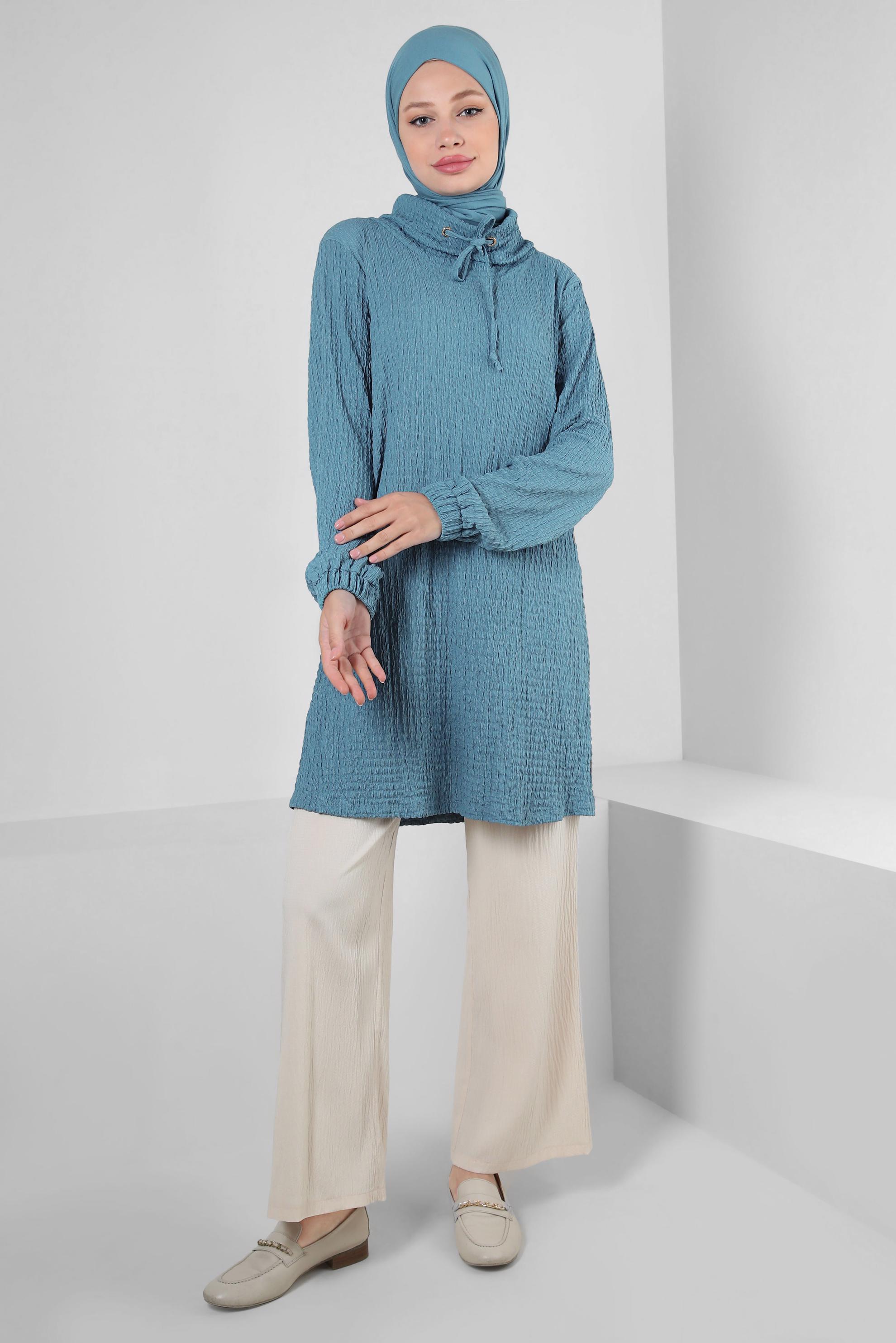 Tesettür giyim LACİVERT YAKASI BAĞLAMA DETAYLI MANŞETLERİ LASTİKLİ TUNİK 43931