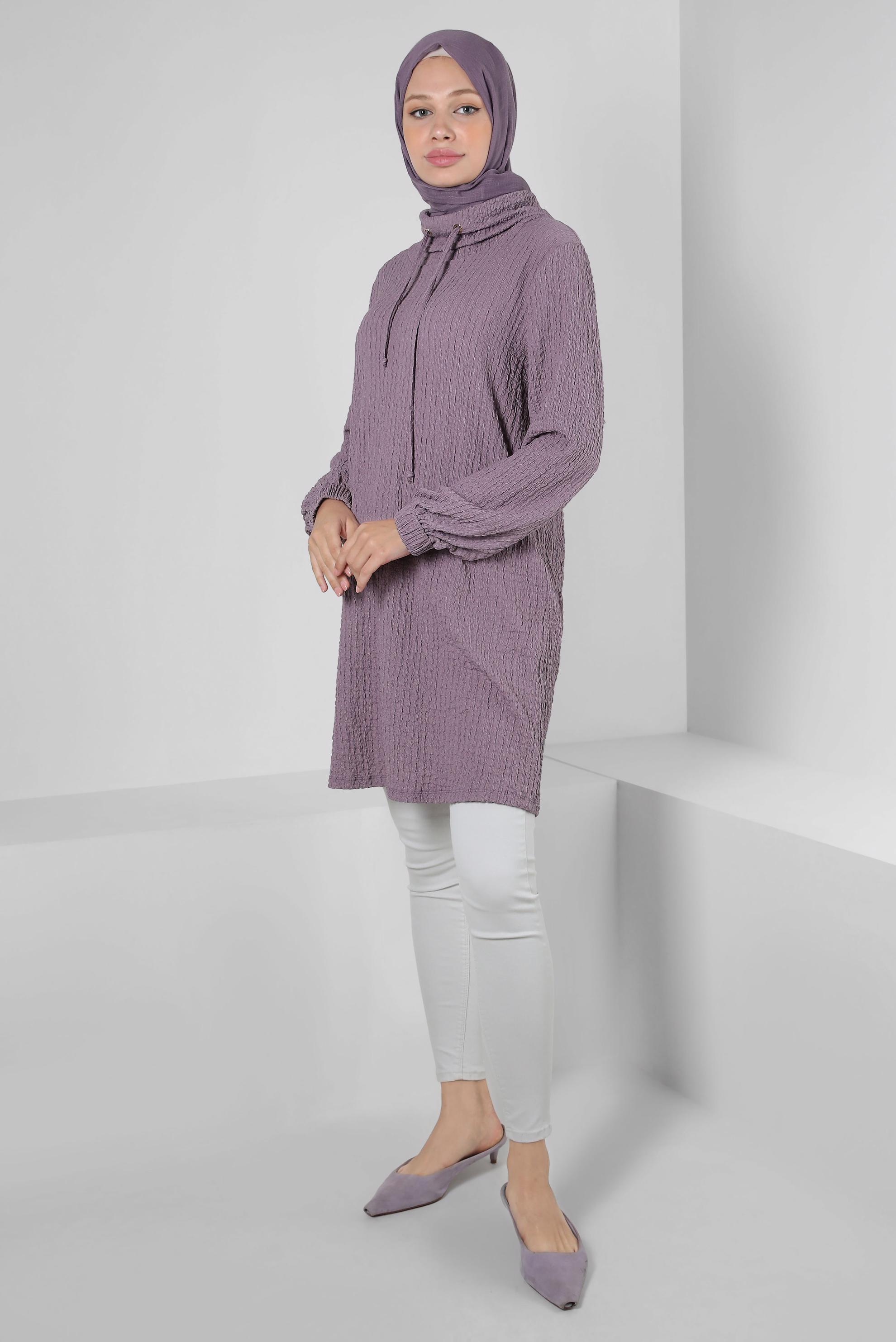 Tesettür giyim MOR YAKASI BAĞLAMA DETAYLI MANŞETLERİ LASTİKLİ TUNİK 43931