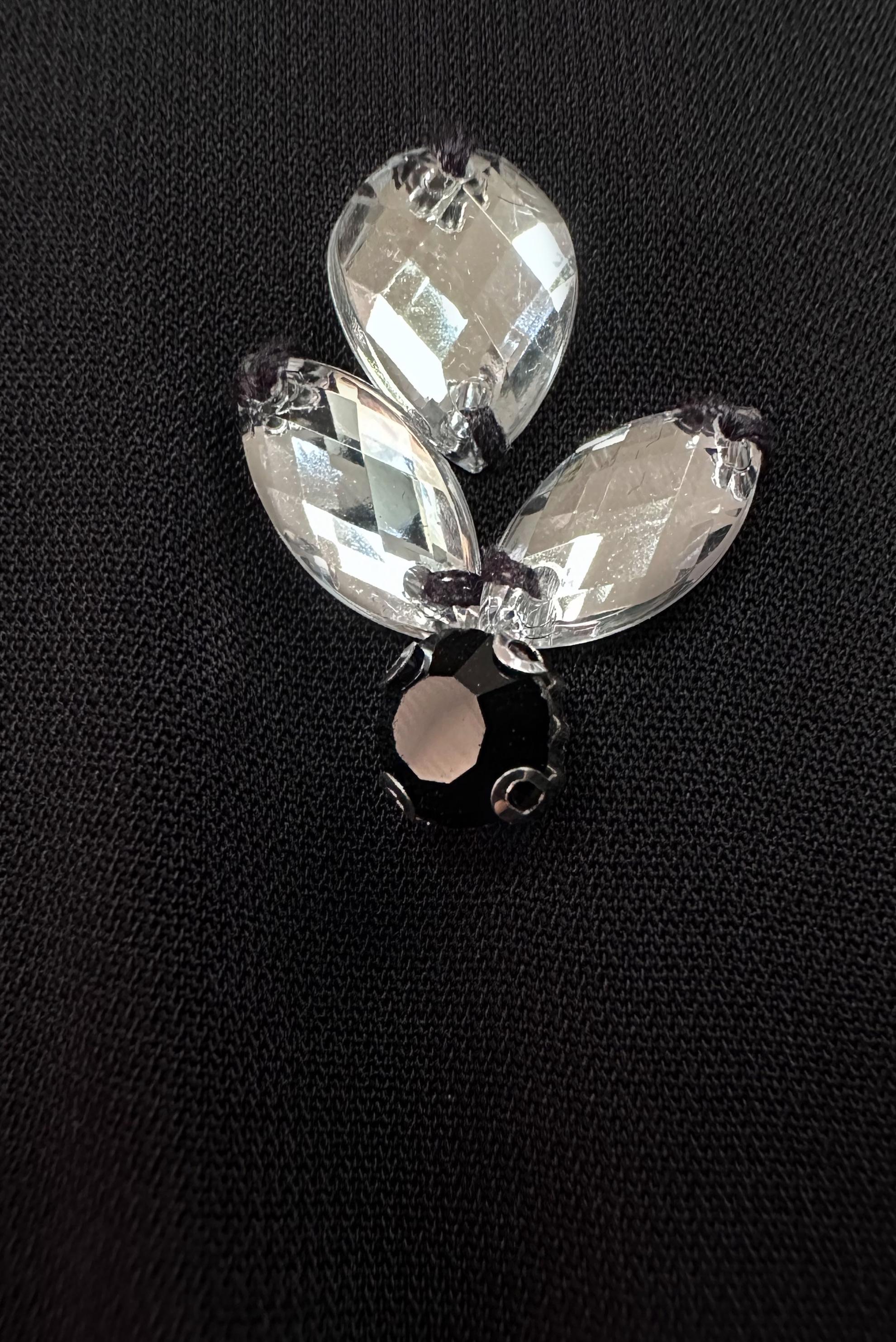 Tesettür giyim SİYAH FIRFIR DETAYLI TAŞLI TUNİK 43772