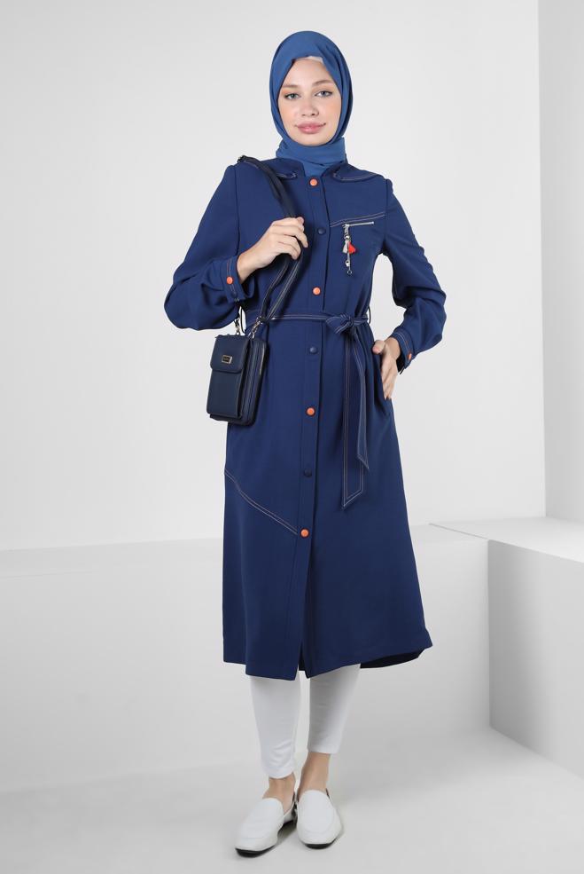Tesettür giyim LACİVERT ÇIKARILABİLİR KAPÜŞONLU KUŞAKLI TRENÇKOT 10708 - ALVİNA