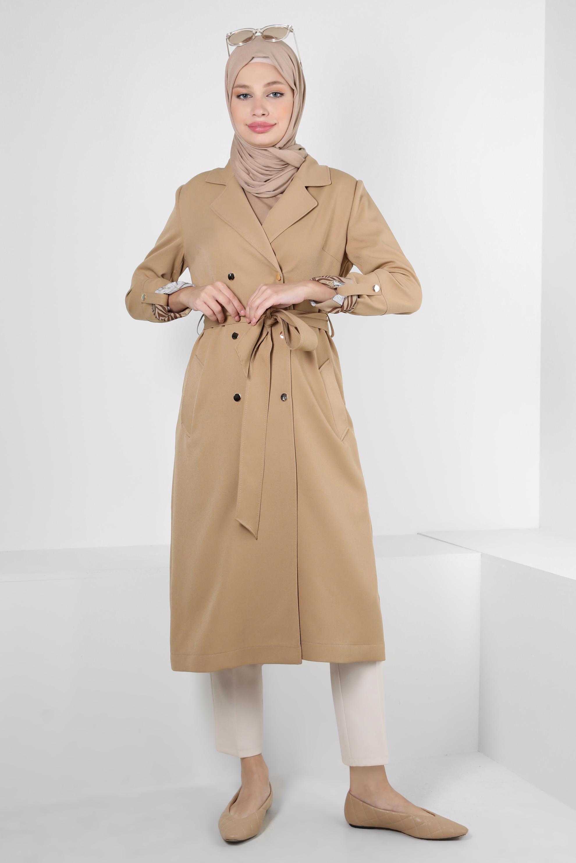 Tesettür giyim KUM KRUVAZE YAKA KUŞAKLI TRENÇKOT 10713