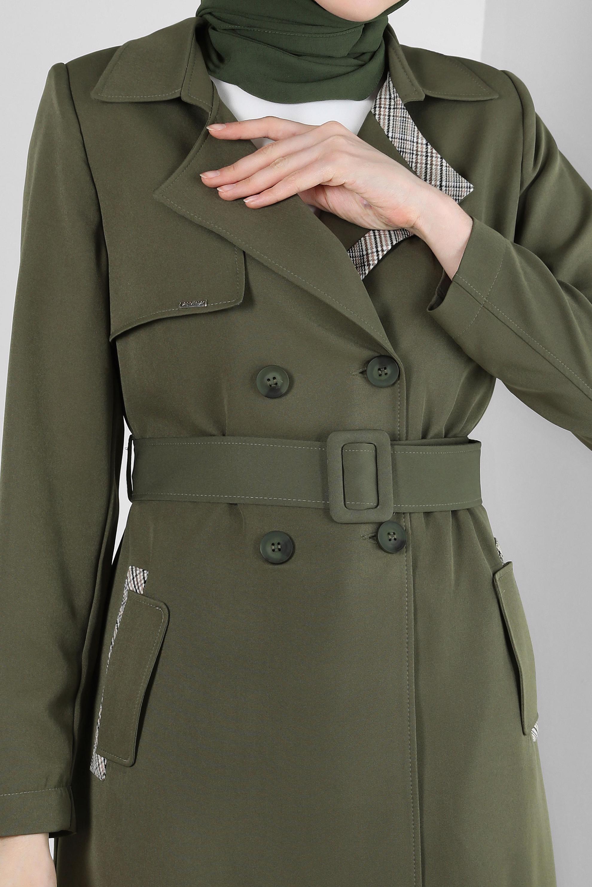 Tesettür giyim HAKİ EKOSE DETAYLI KEMERLİ TRENÇKOT 10715