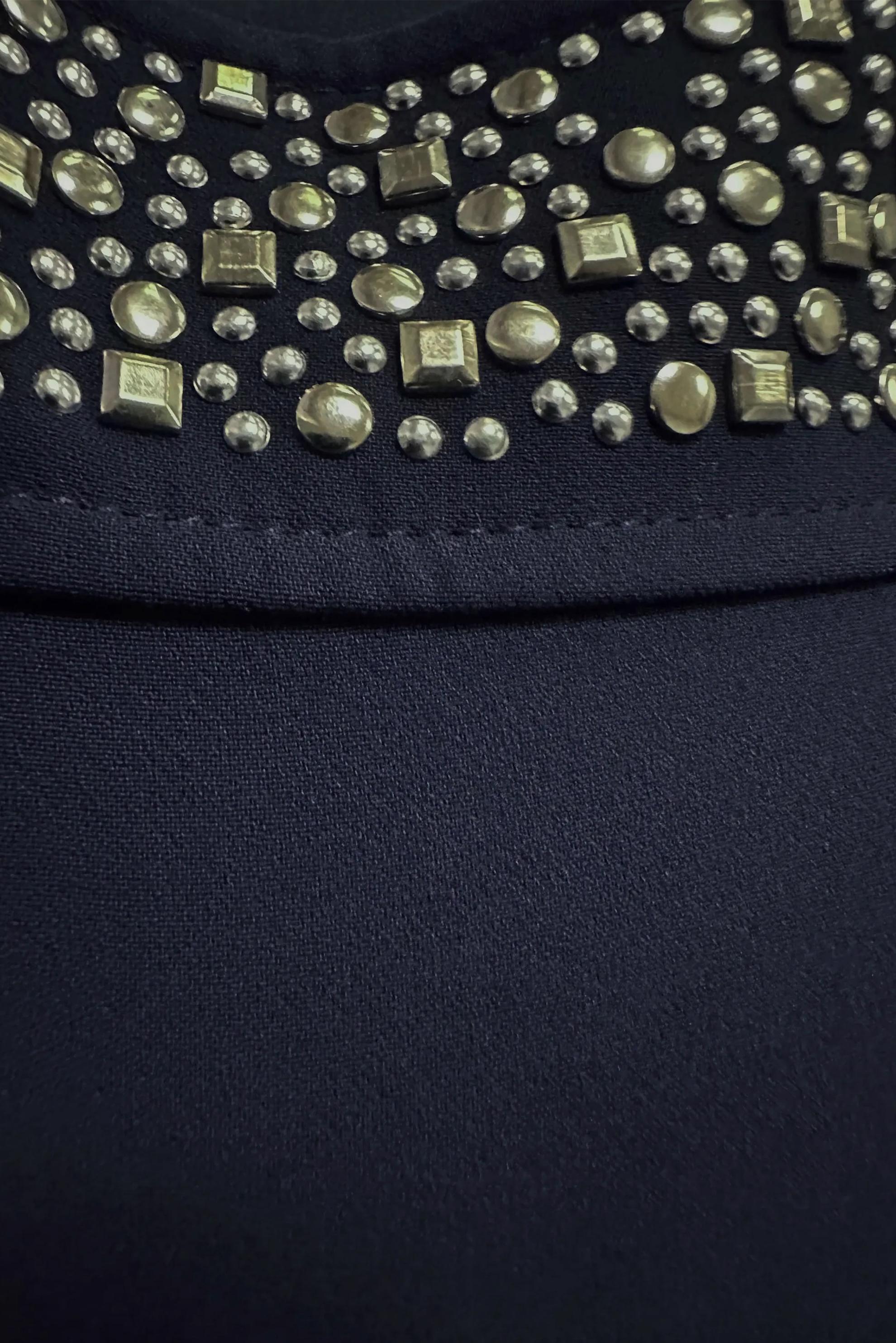 Tesettür giyim LACİVERT ZIMBA DETAYLI ÇIKARILABİLİR KAPÜŞONLU TRENÇKOT 10745