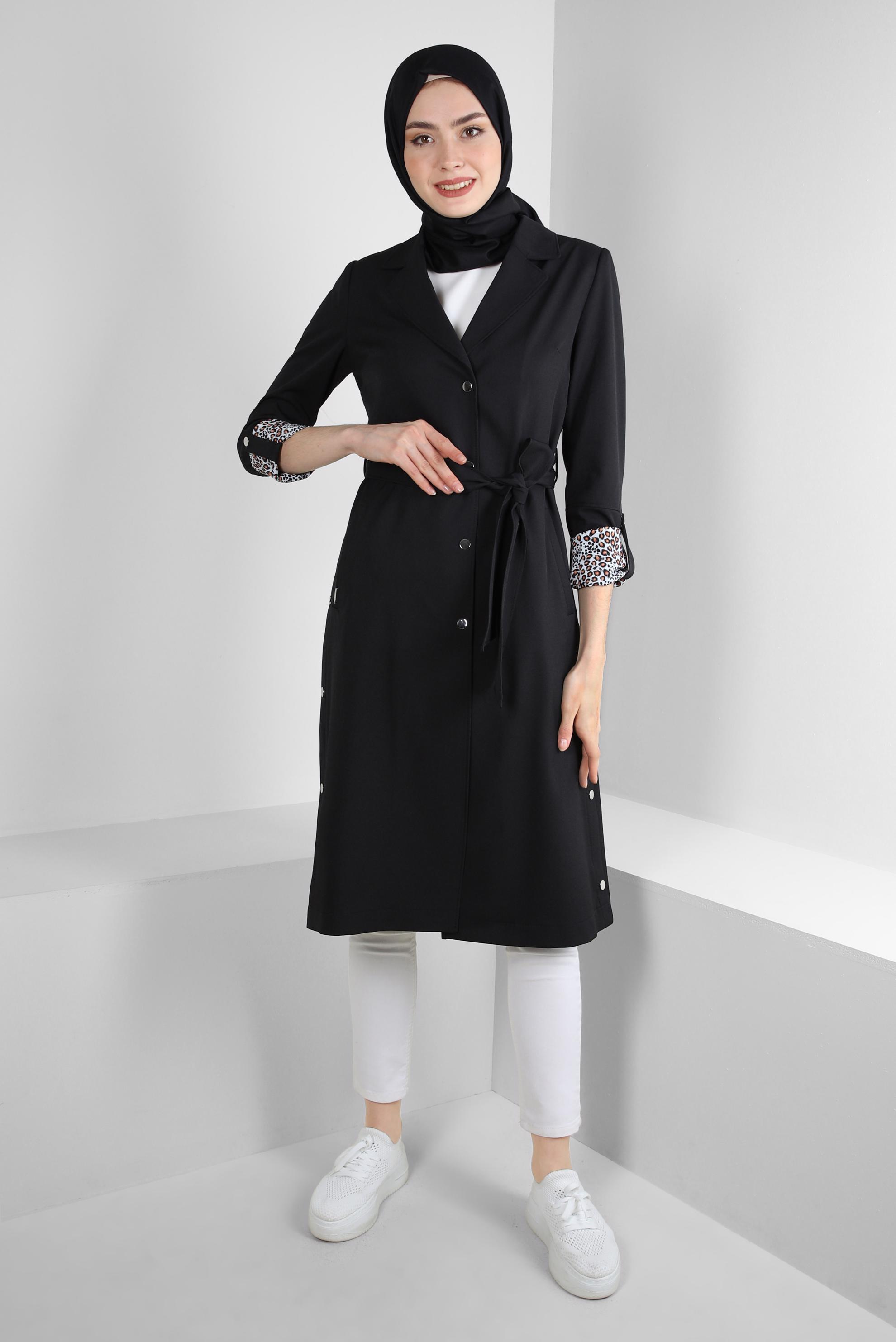 Tesettür giyim SİYAH LEOPAR MANŞET DETAYLI KUŞAKLI TRENÇKOT 10752