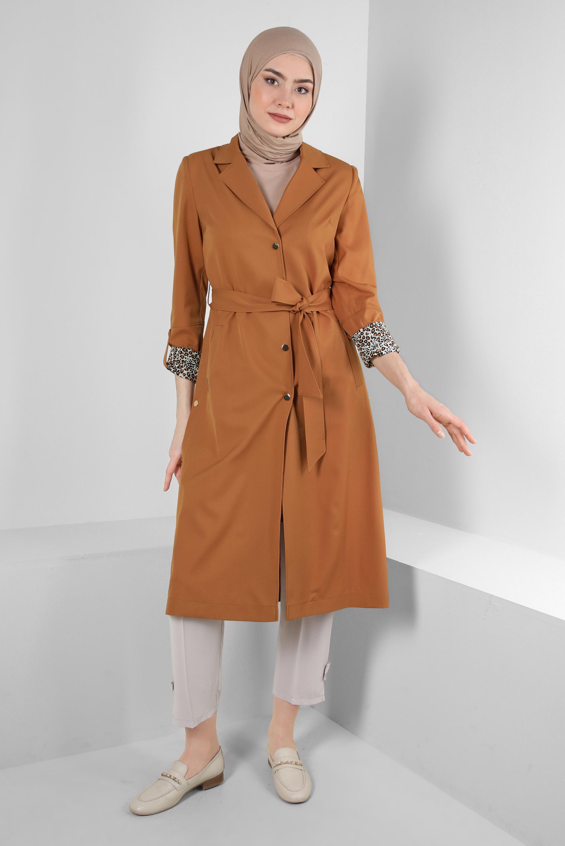 Tesettür giyim SARI LEOPAR MANŞET DETAYLI KUŞAKLI TRENÇKOT 10752