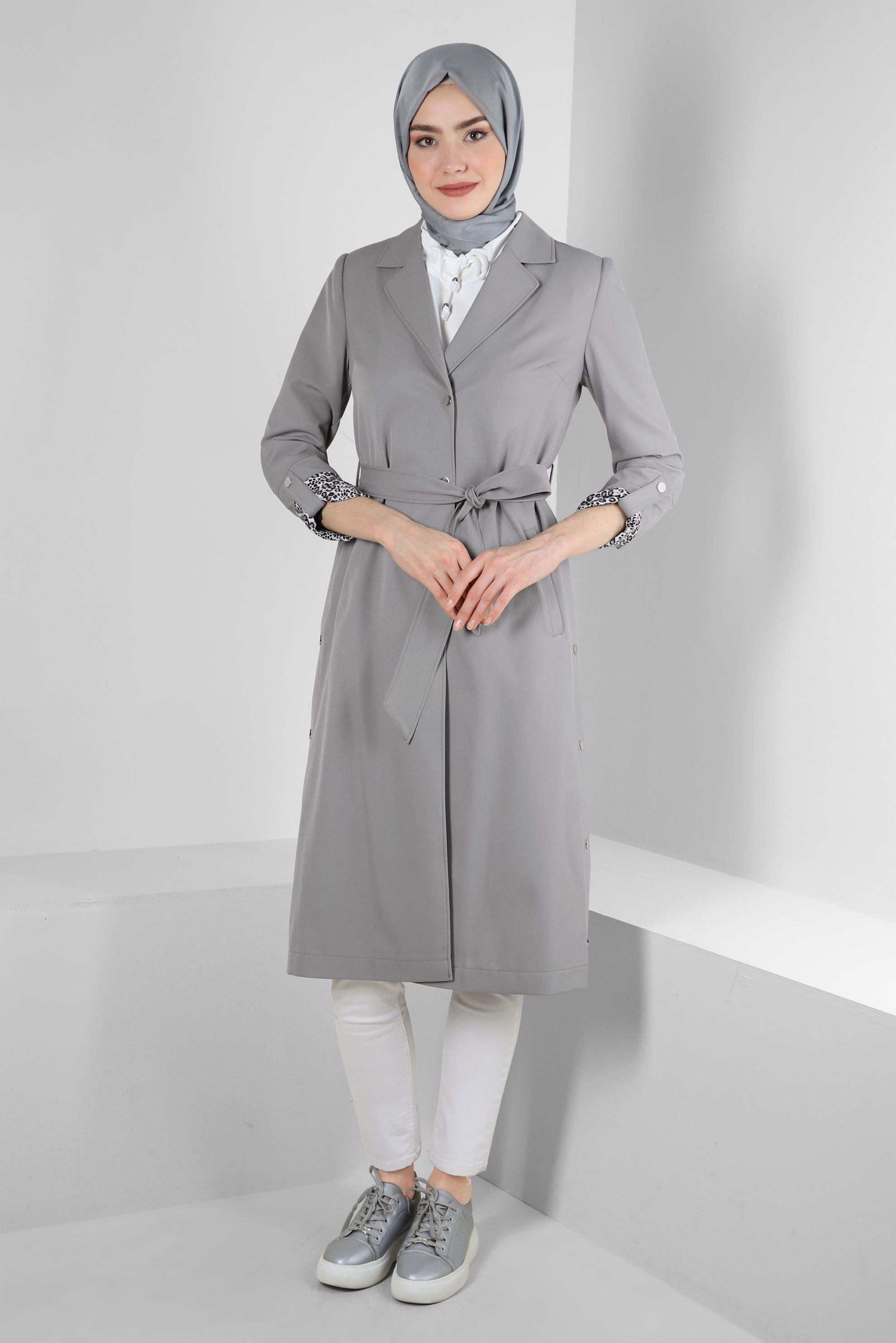 Tesettür giyim GRİ LEOPAR MANŞET DETAYLI KUŞAKLI TRENÇKOT 10752