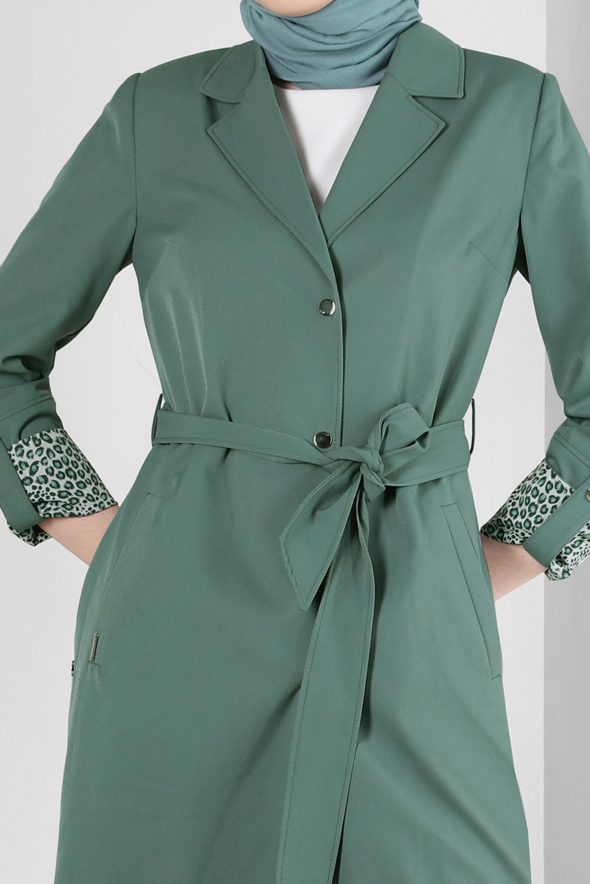 Vêtements hijab VERT TRENCH-COAT CEINTURE AVEC MANCHETTES LÉOPARD 10752
