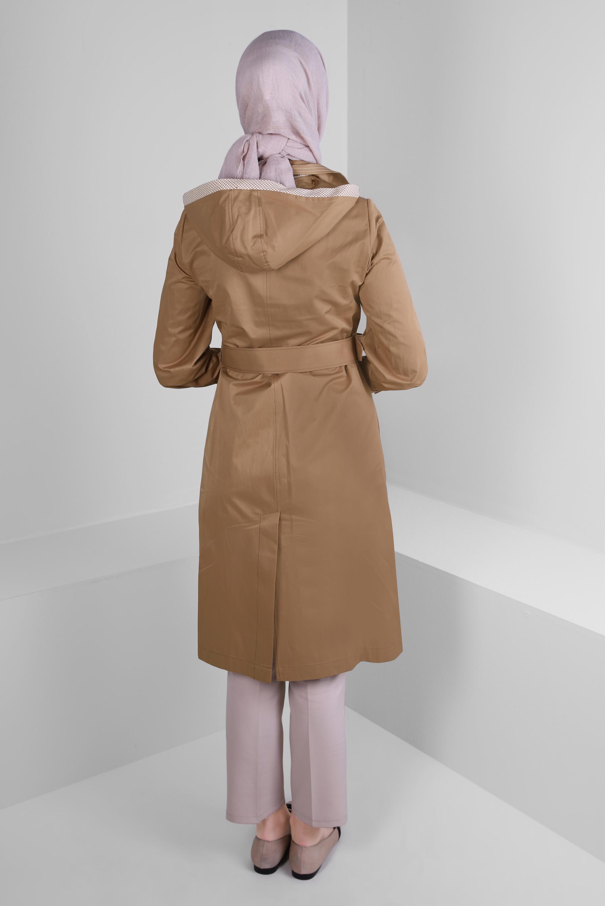 Tesettür giyim KAHVE KAZAYAĞI DESEN DETAYLI KEMERLİ TRENÇKOT 10753