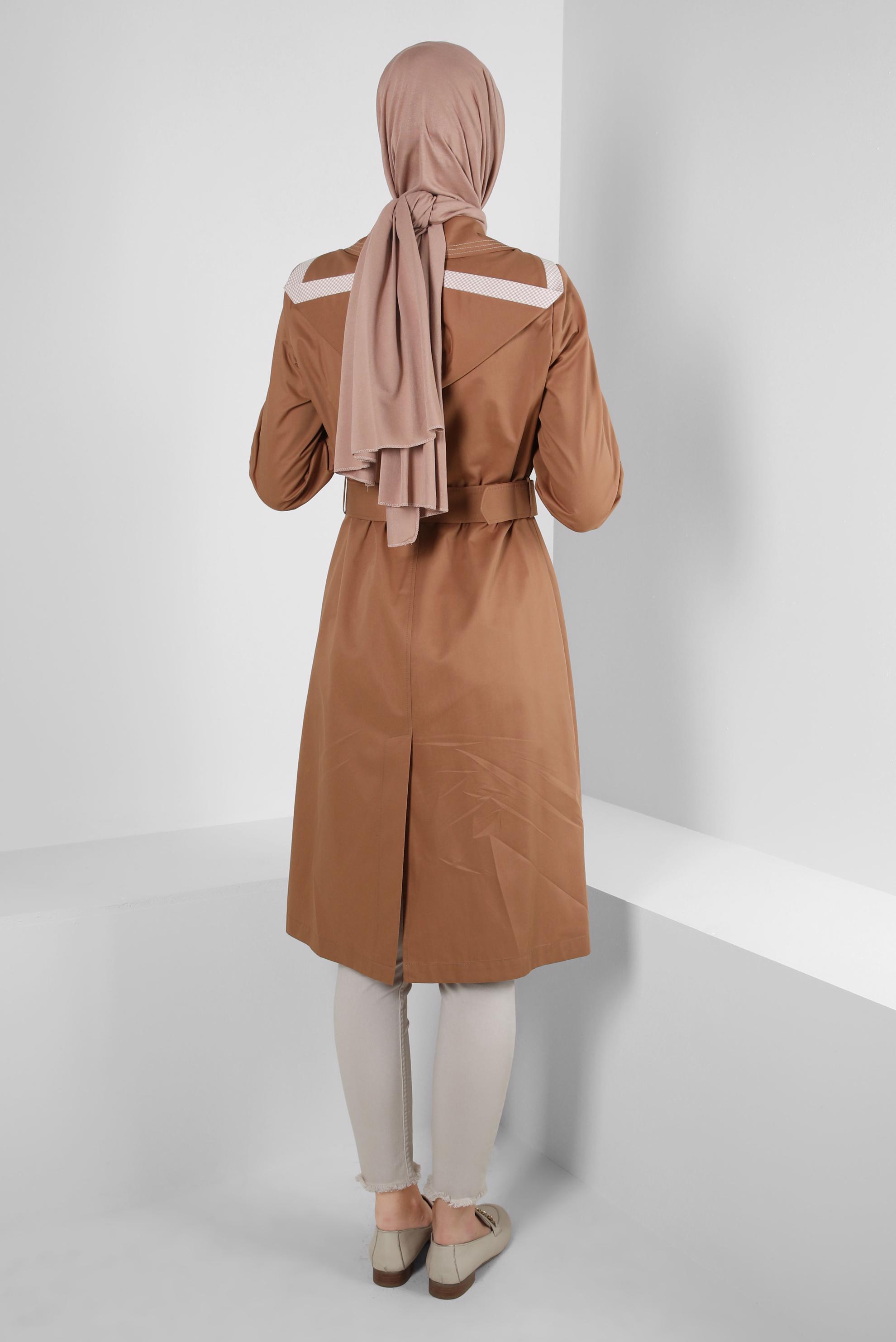 Vêtements hijab TABA TRENCH-COAT PIED-DE-POULE AVEC CEINTURE 10753