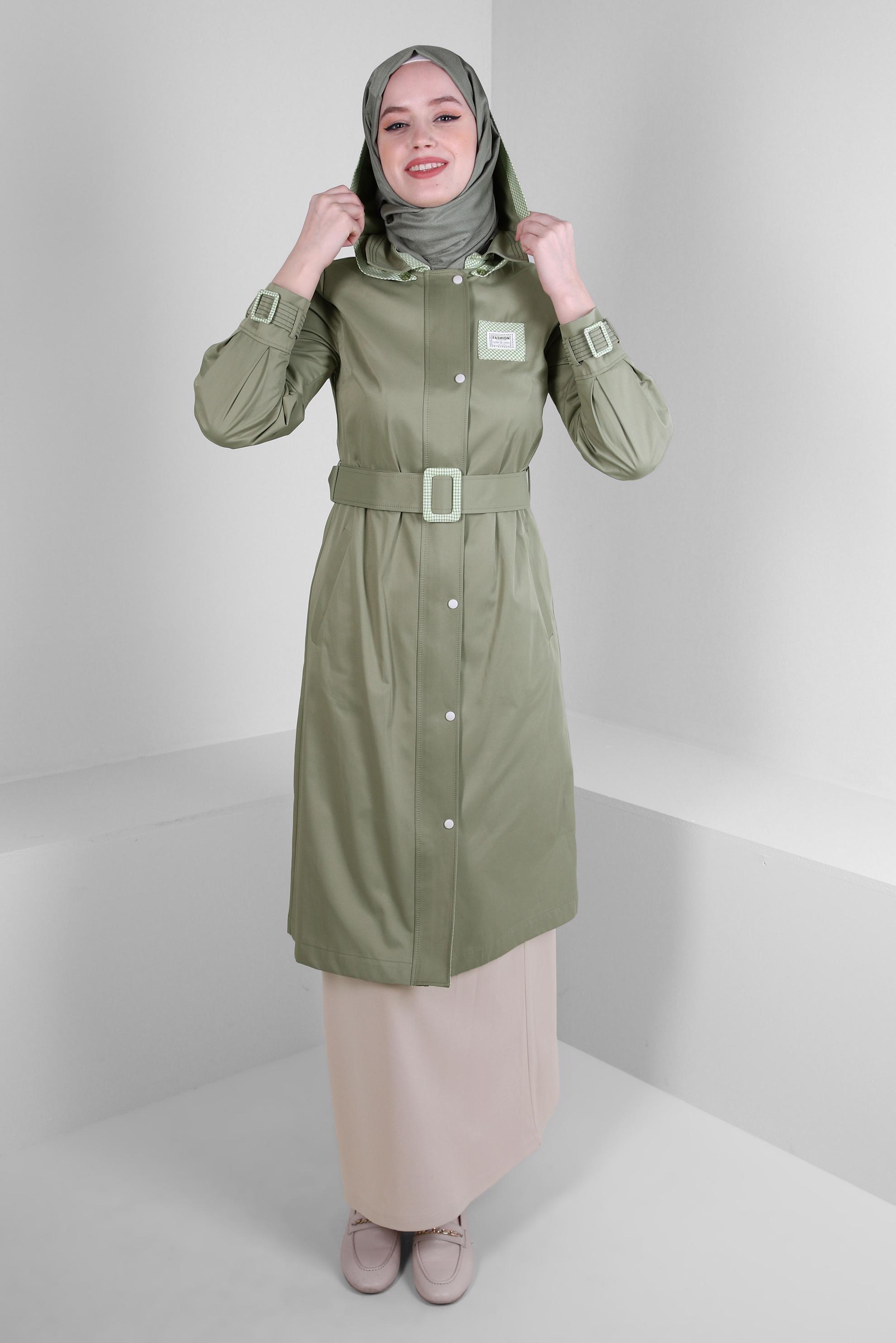 Tesettür giyim YEŞİL KAZAYAĞI DESEN DETAYLI KEMERLİ TRENÇKOT 10753