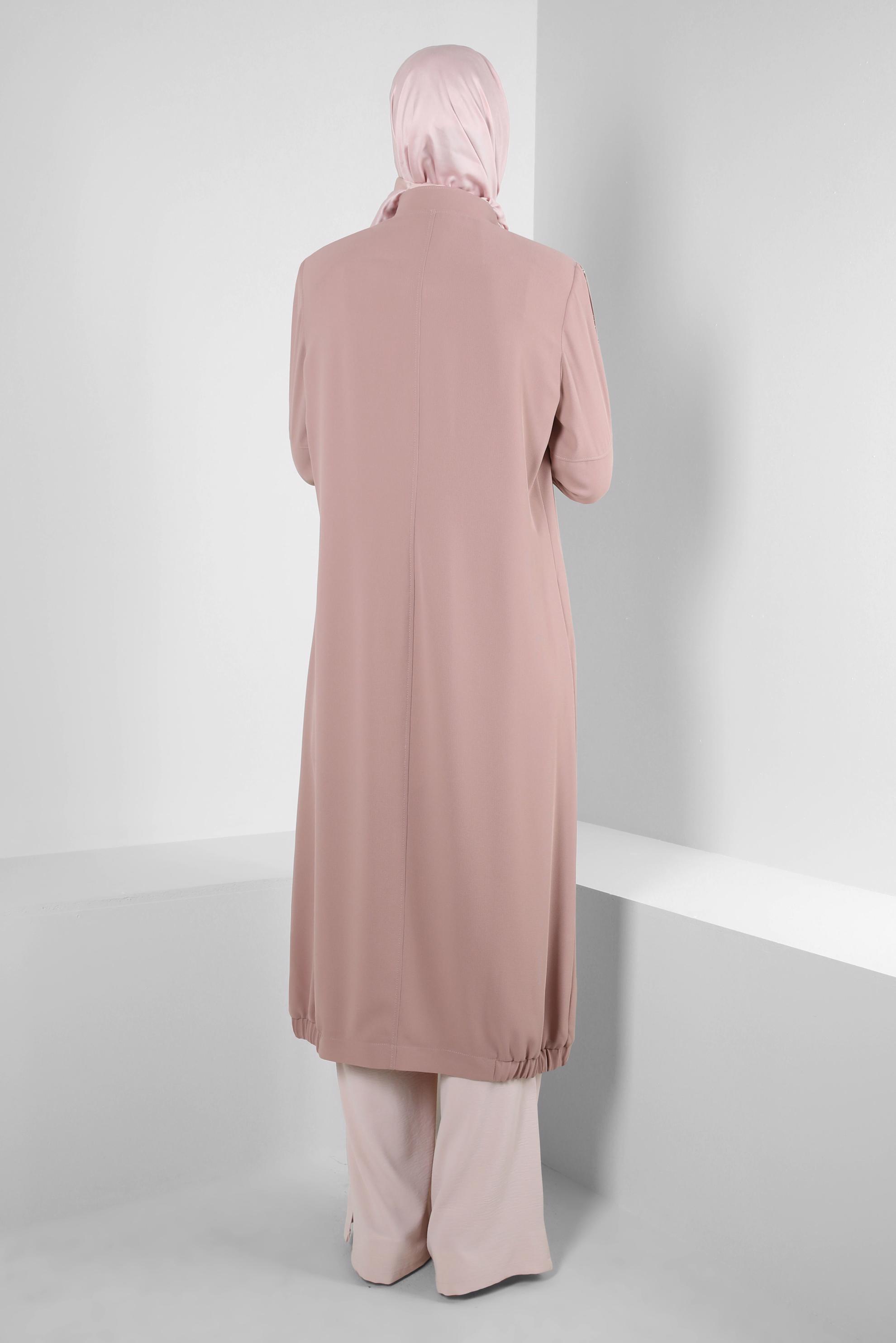 Tesettür giyim PUDRA TAŞ İŞLEMELİ CEPLİ FERMUARLI TRENÇKOT 10756