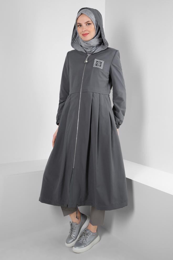 Tesettür giyim GRİ KAPÜŞONLU EKOSE DETAYLI TRENÇKOT 10757 - ALVİNA