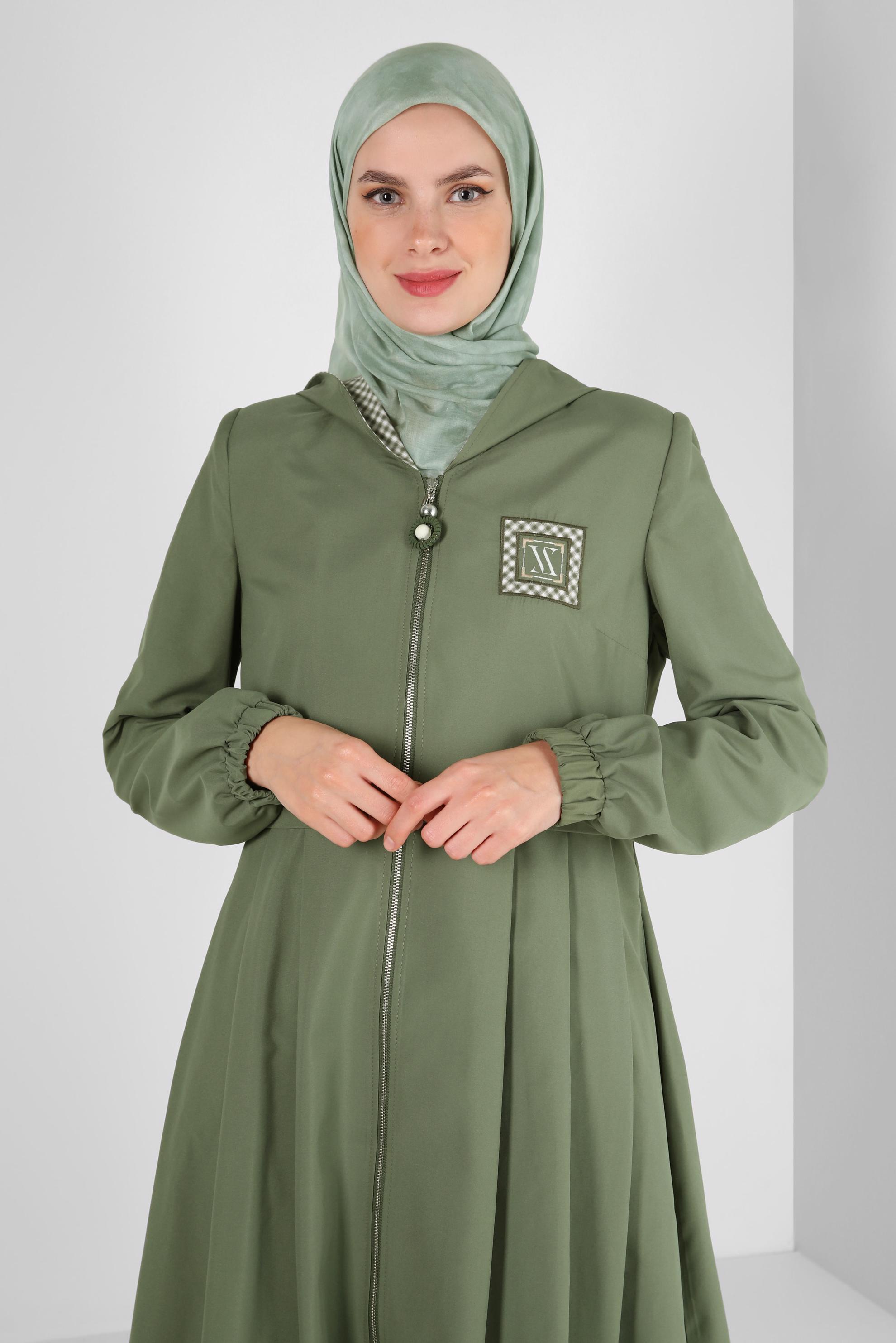 Tesettür giyim HAKİ KAPÜŞONLU EKOSE DETAYLI TRENÇKOT 10757